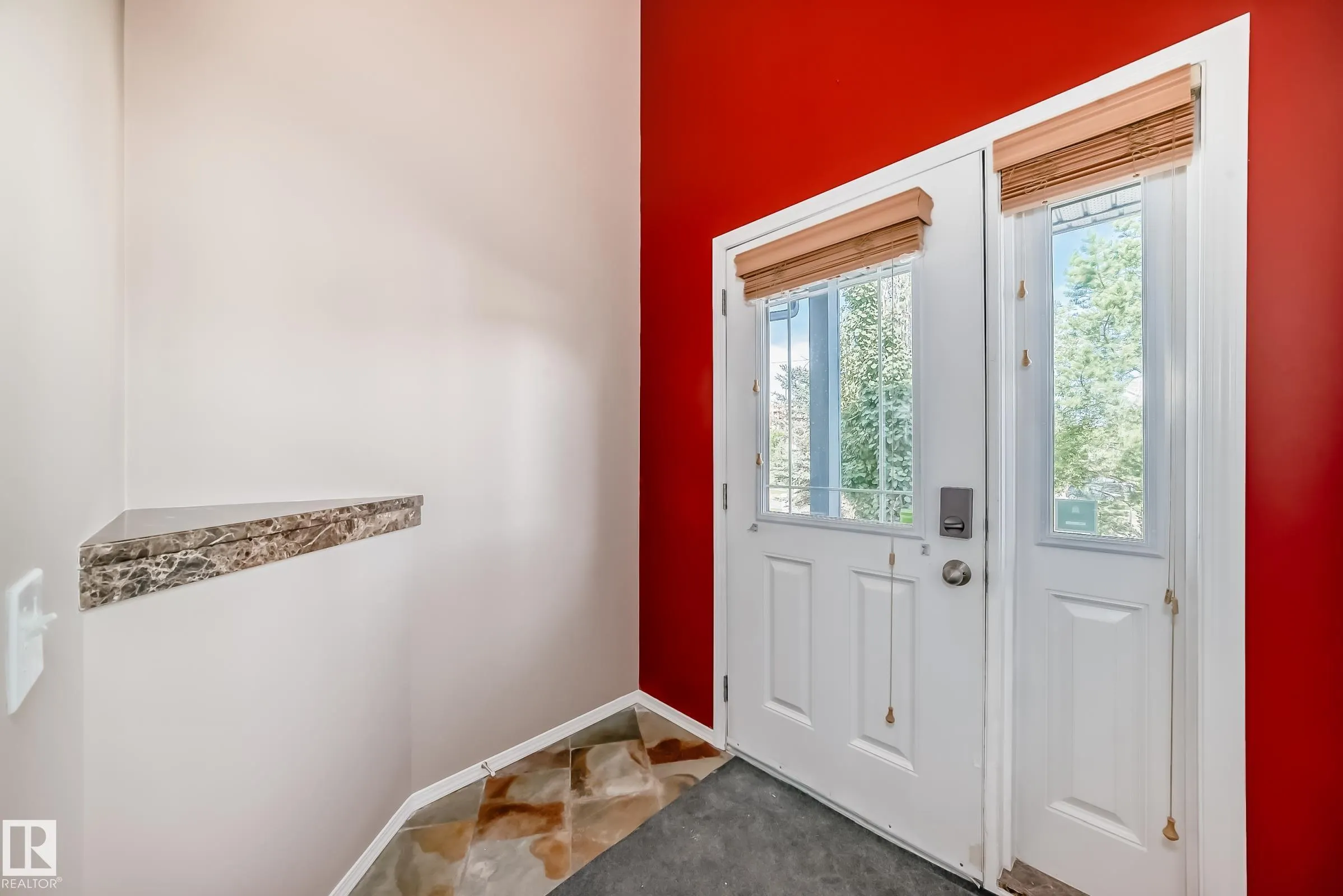 1391 HERMITAGE Road