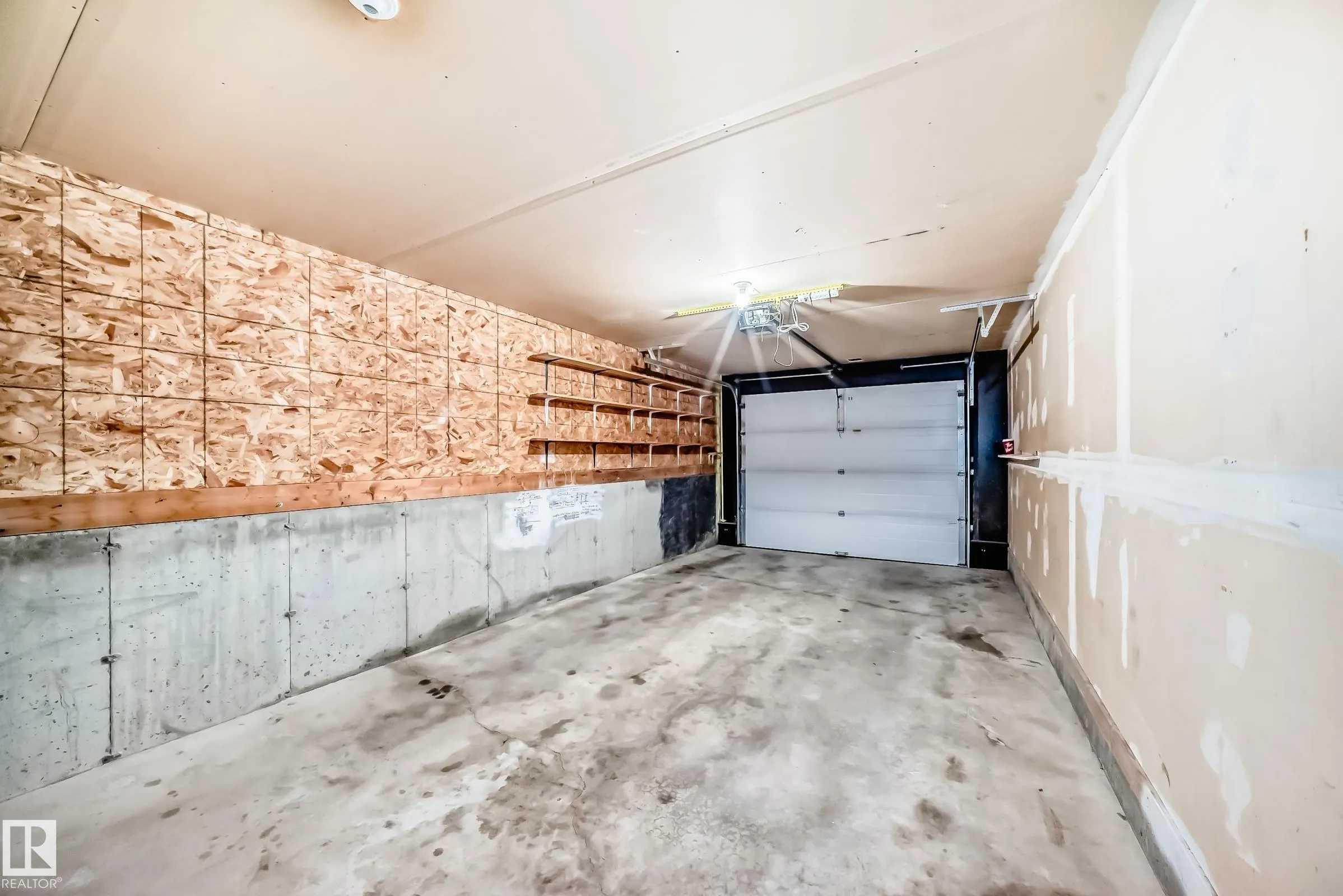 1391 HERMITAGE Road
