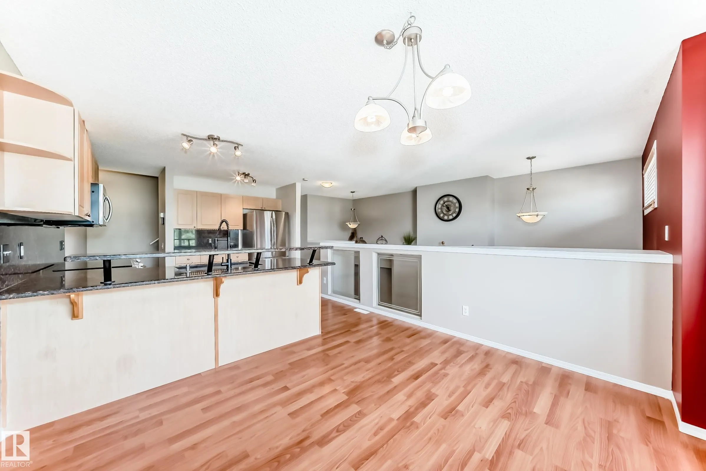 1391 HERMITAGE Road