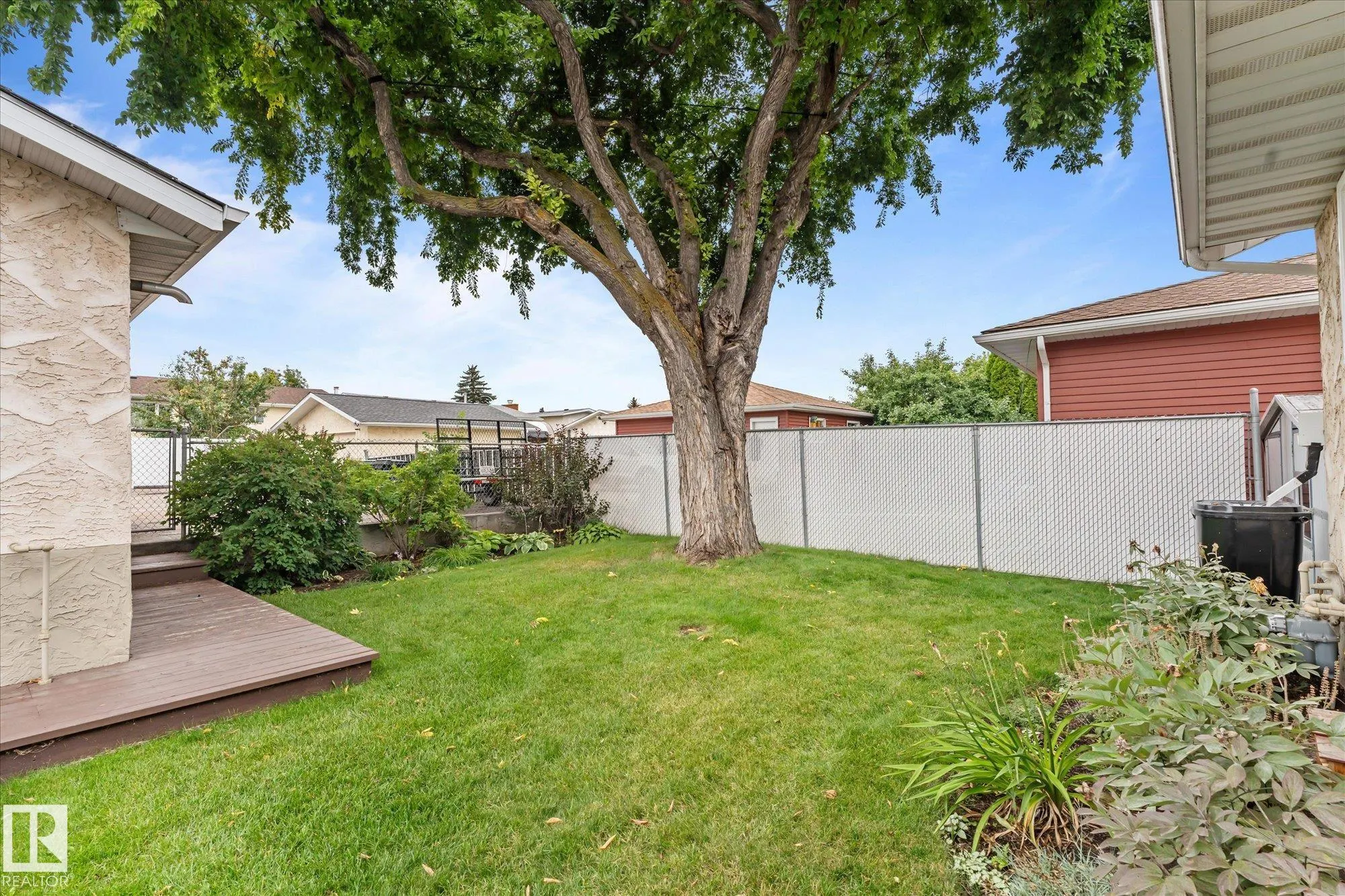 60 WOODHAVEN Drive