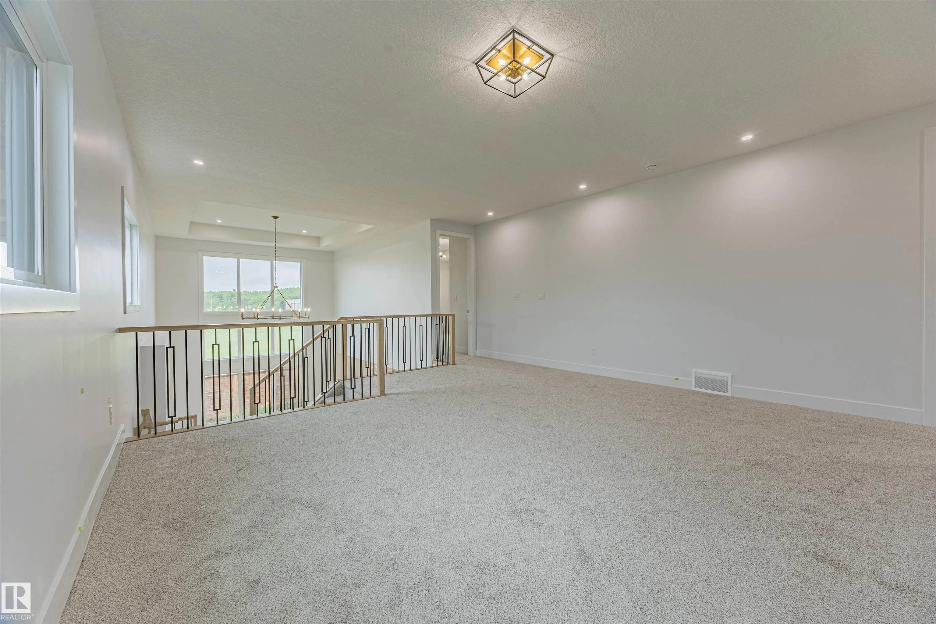 25 BIRKSHIRE Crescent