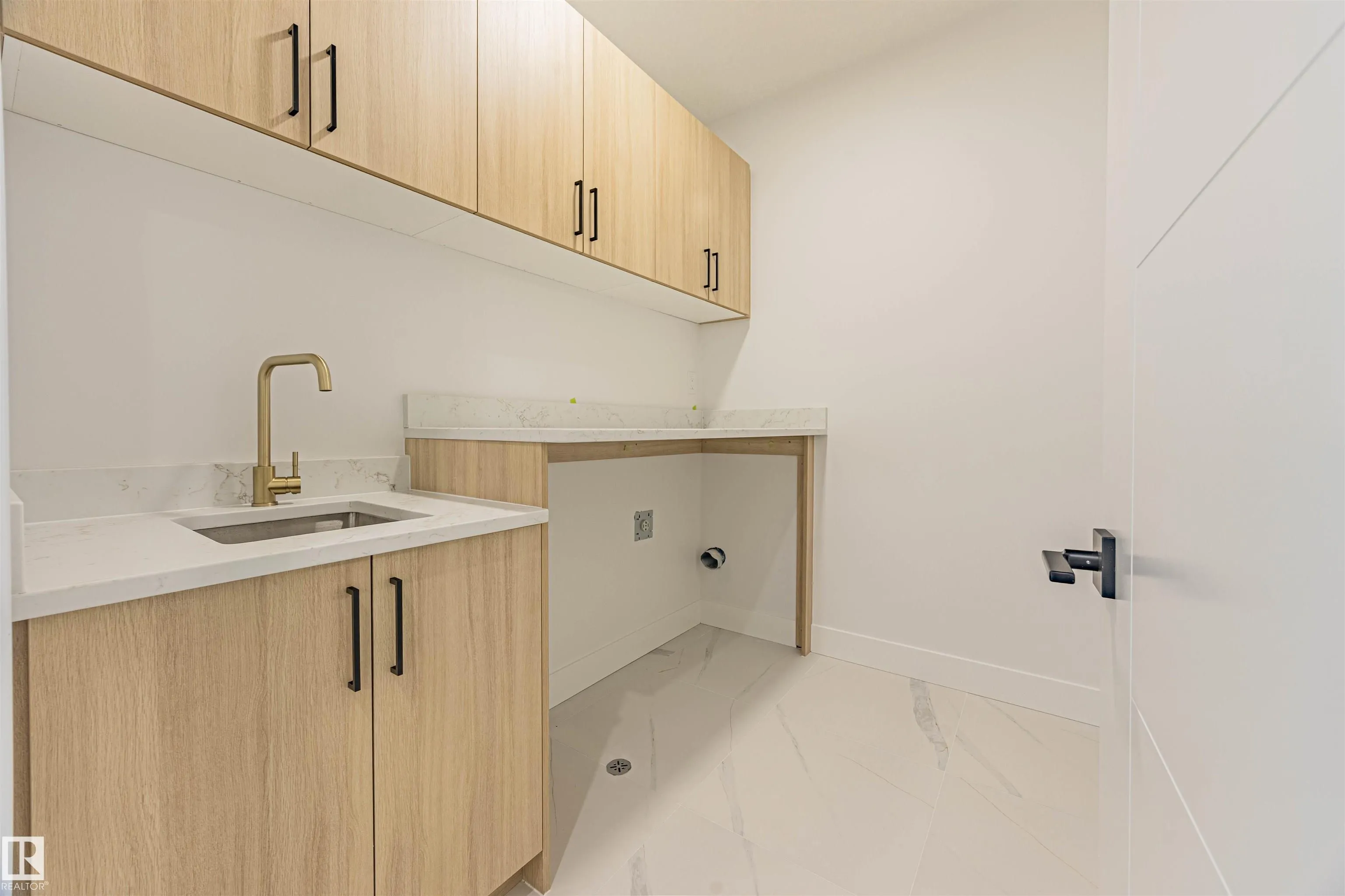 25 BIRKSHIRE Crescent