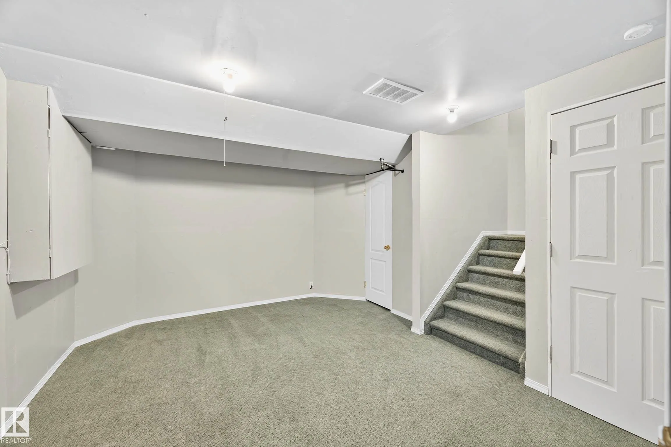1338 GRANT Way