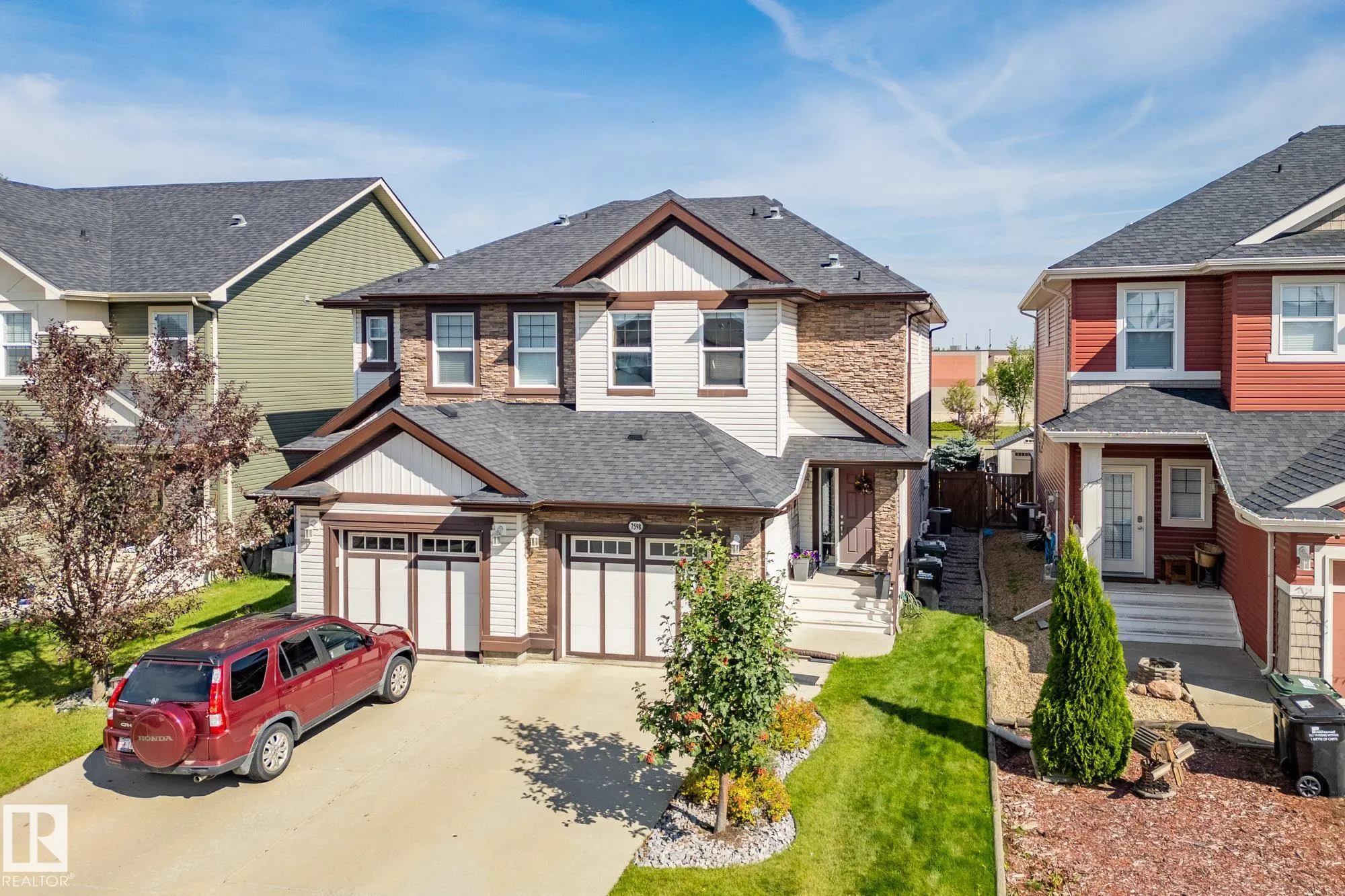 7598 ELLESMERE Way