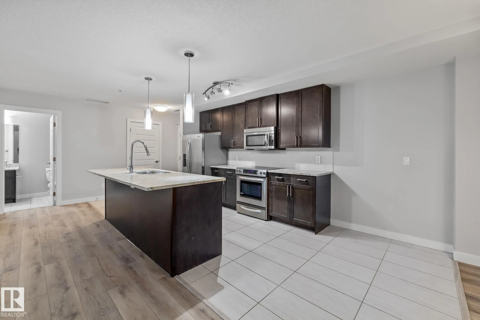 5151 WINDERMERE Boulevard
