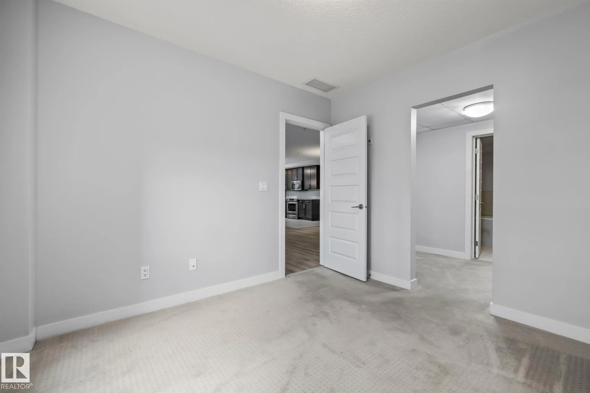 5151 WINDERMERE Boulevard