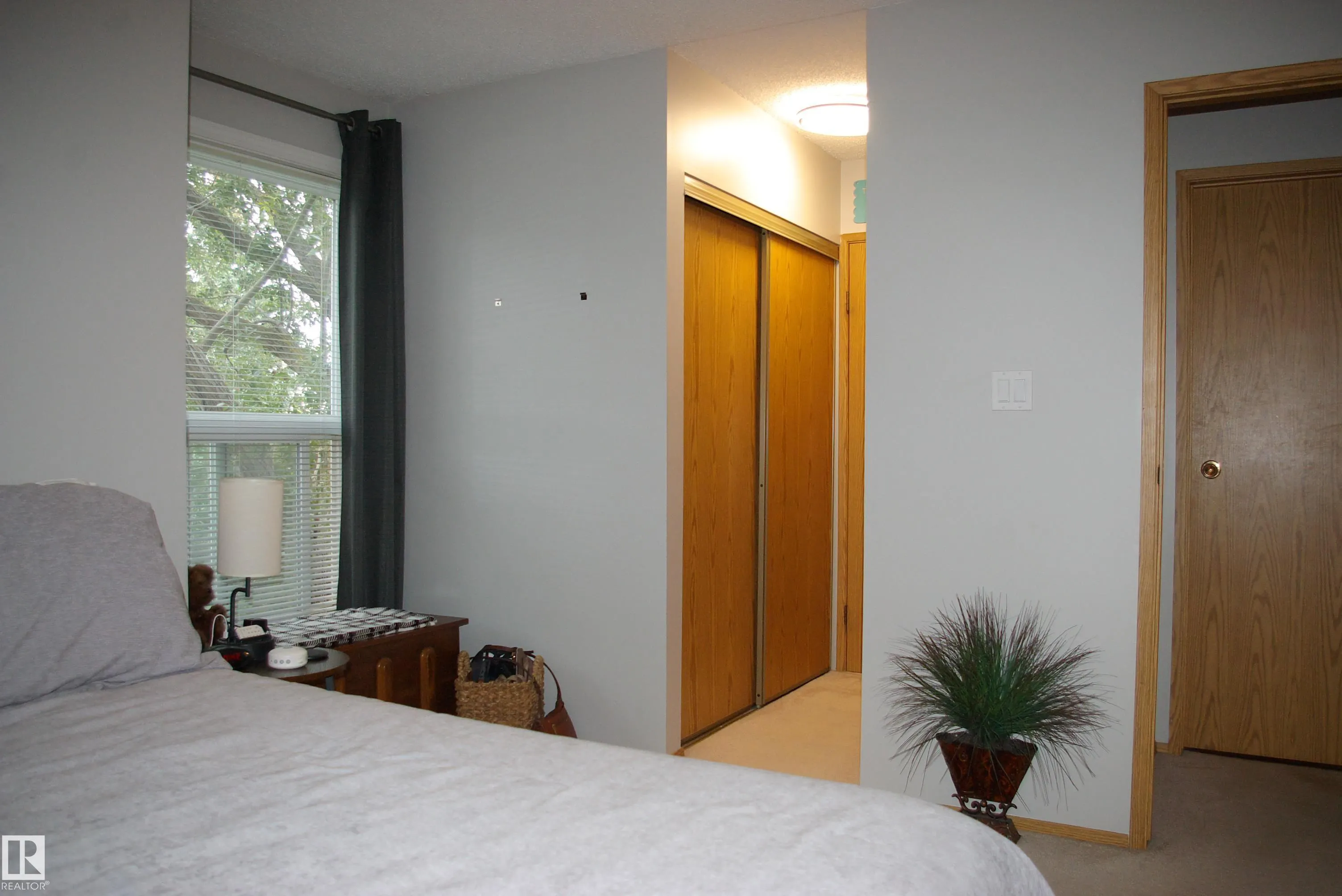 60 ALPINE Place