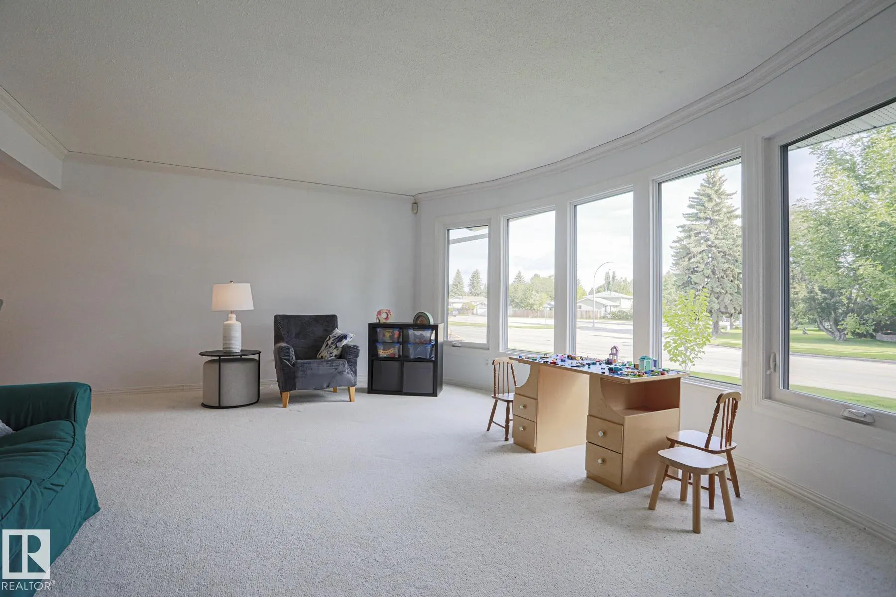 128 BROOKWOOD Drive