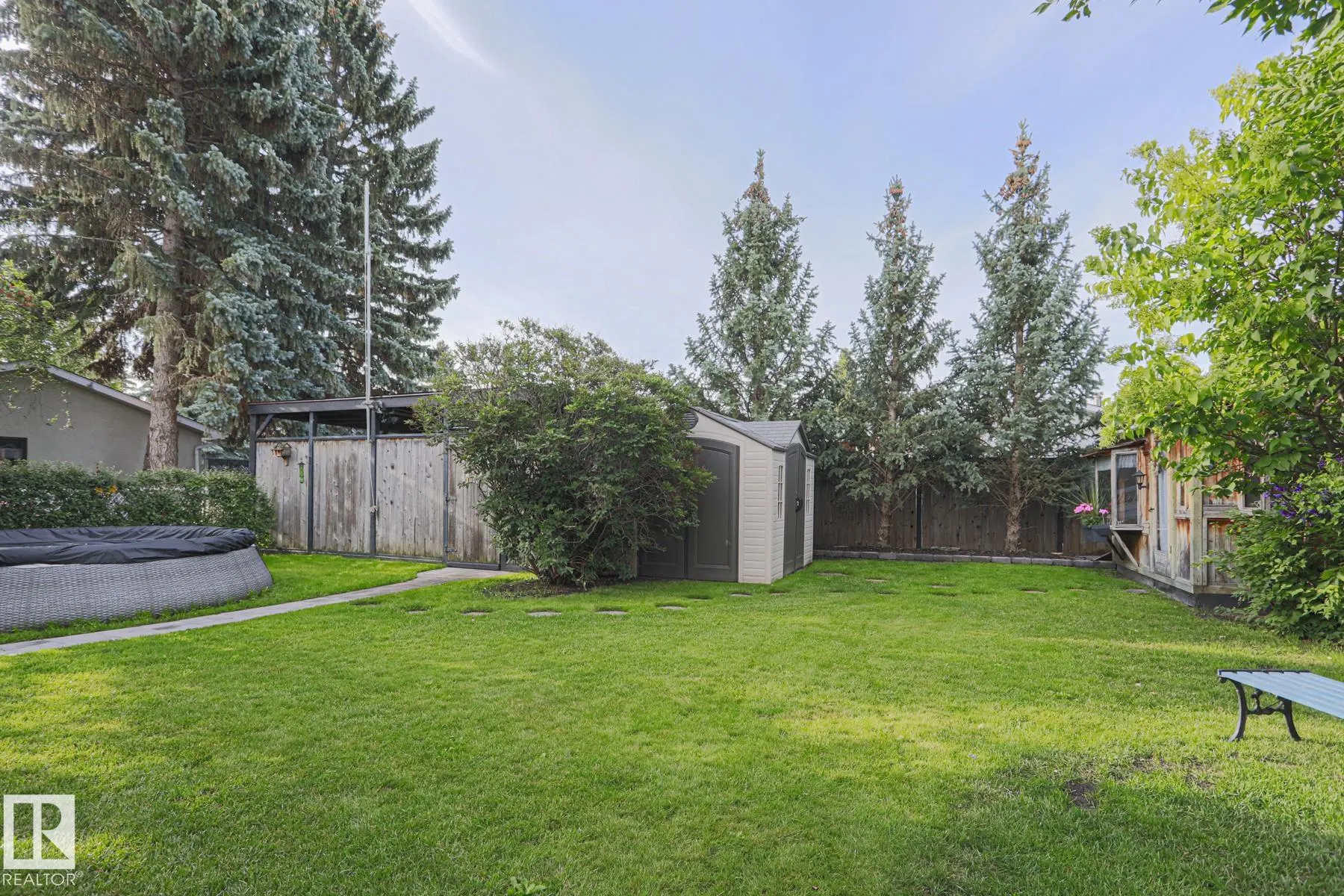 128 BROOKWOOD Drive