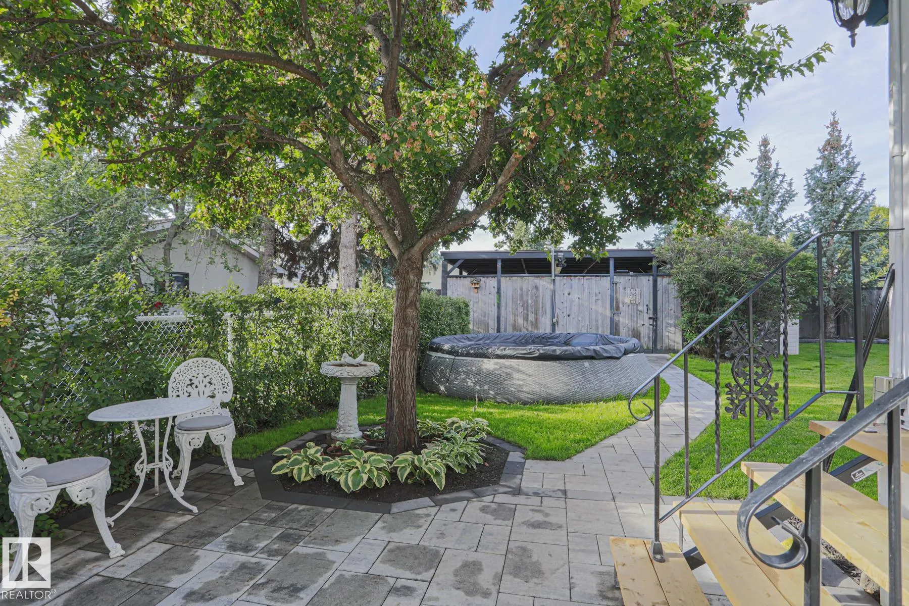 128 BROOKWOOD Drive