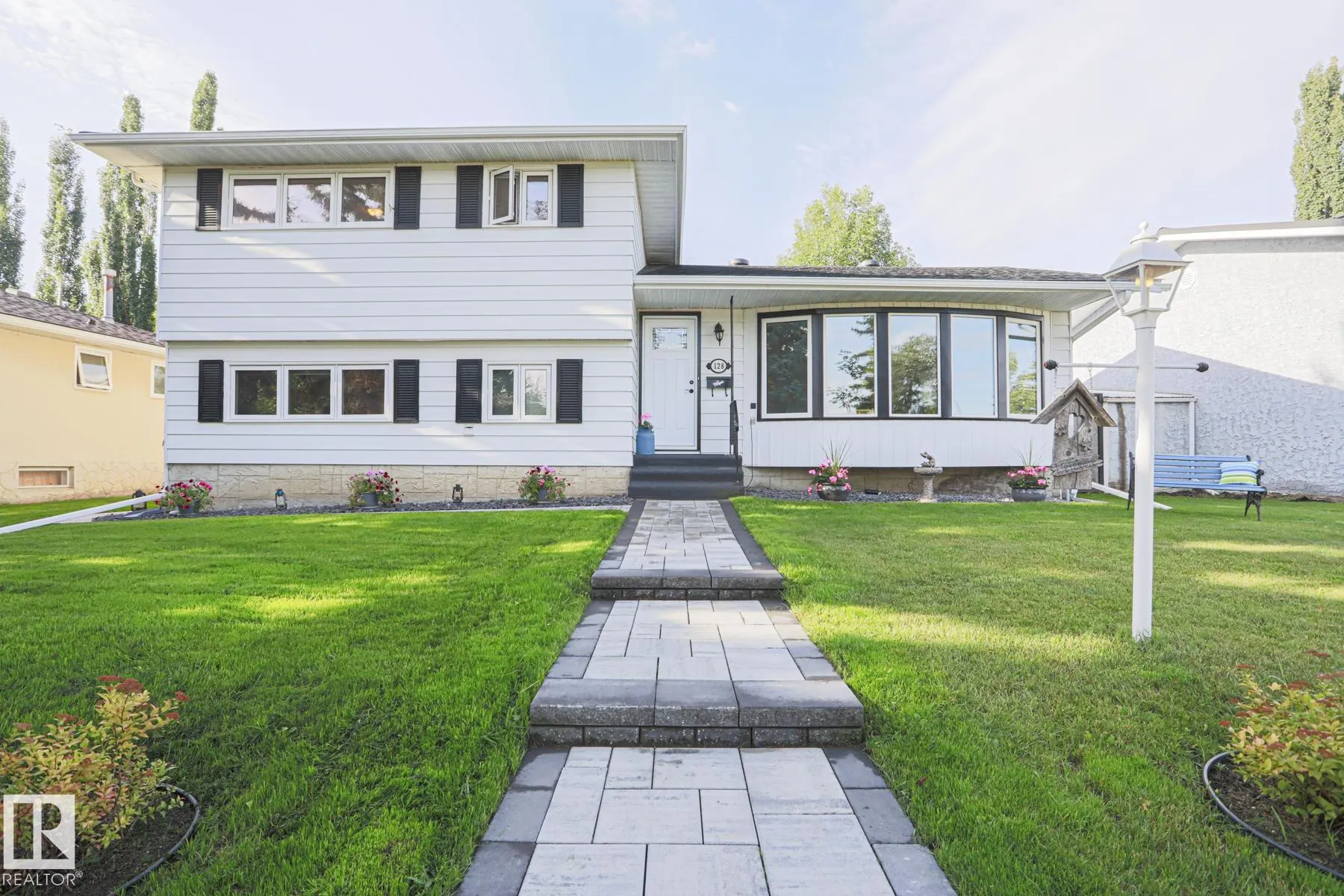 128 BROOKWOOD Drive