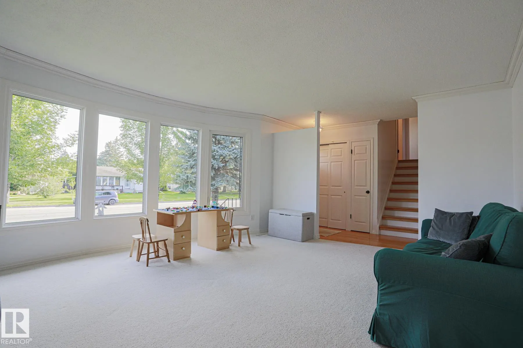 128 BROOKWOOD Drive