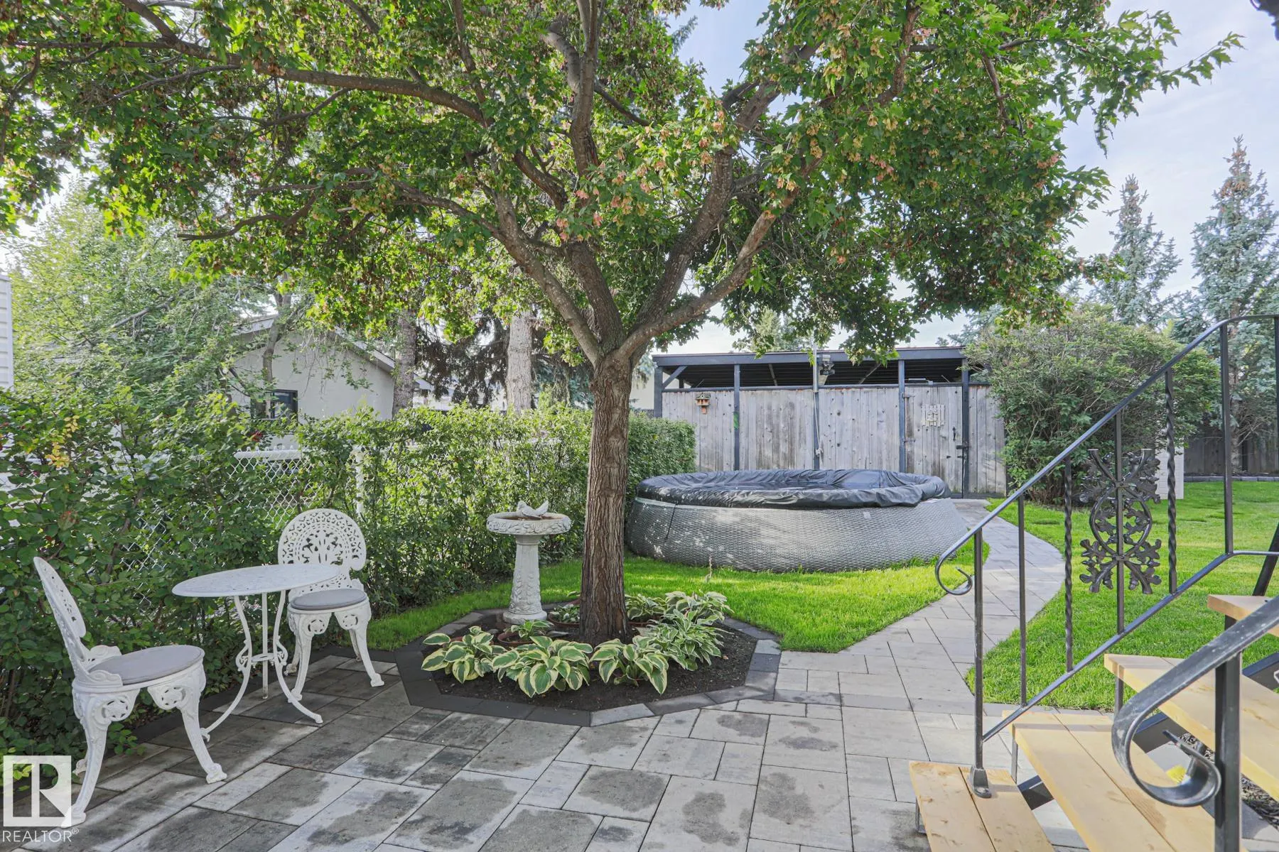 128 BROOKWOOD Drive