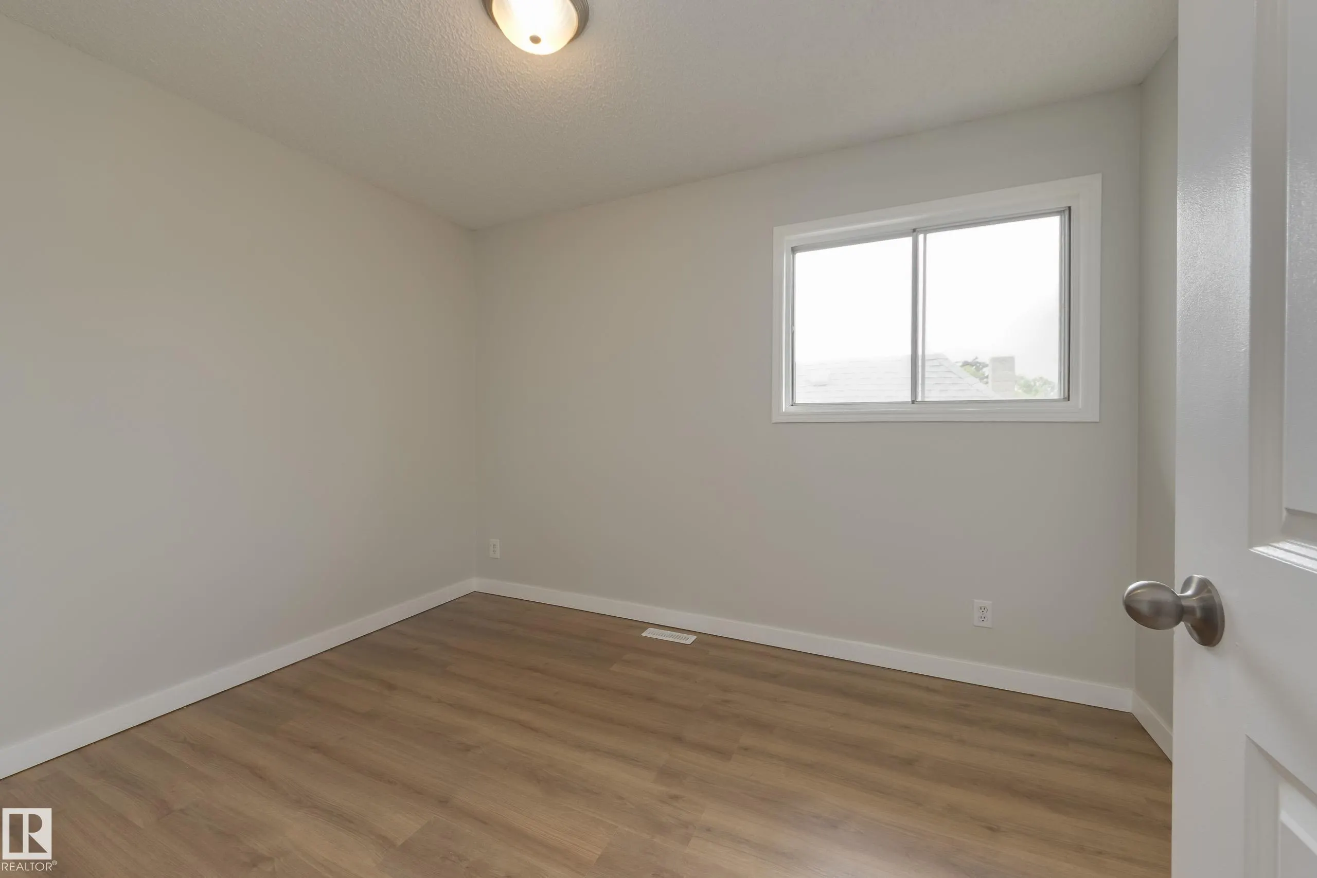 12430 85 Street