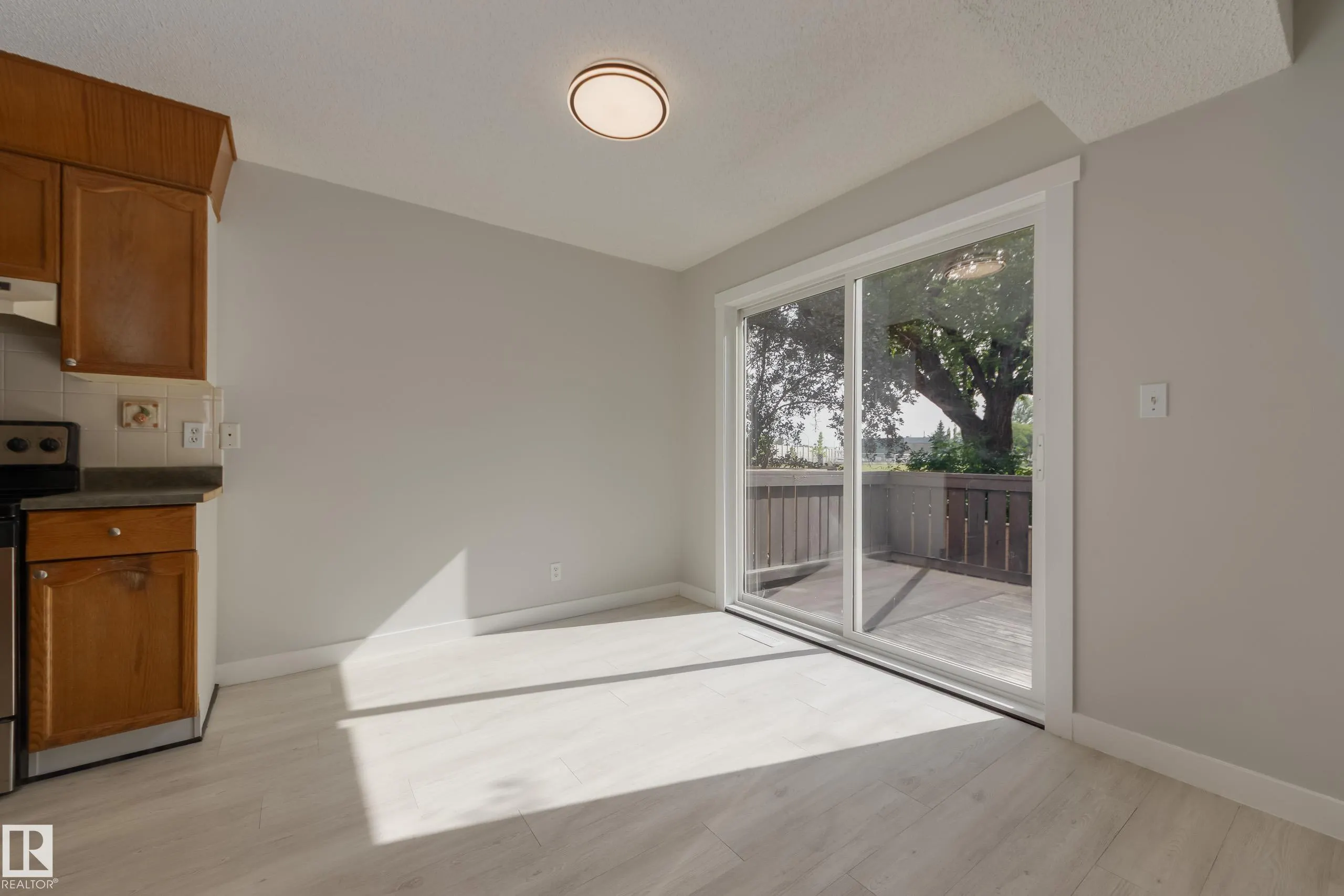12430 85 Street