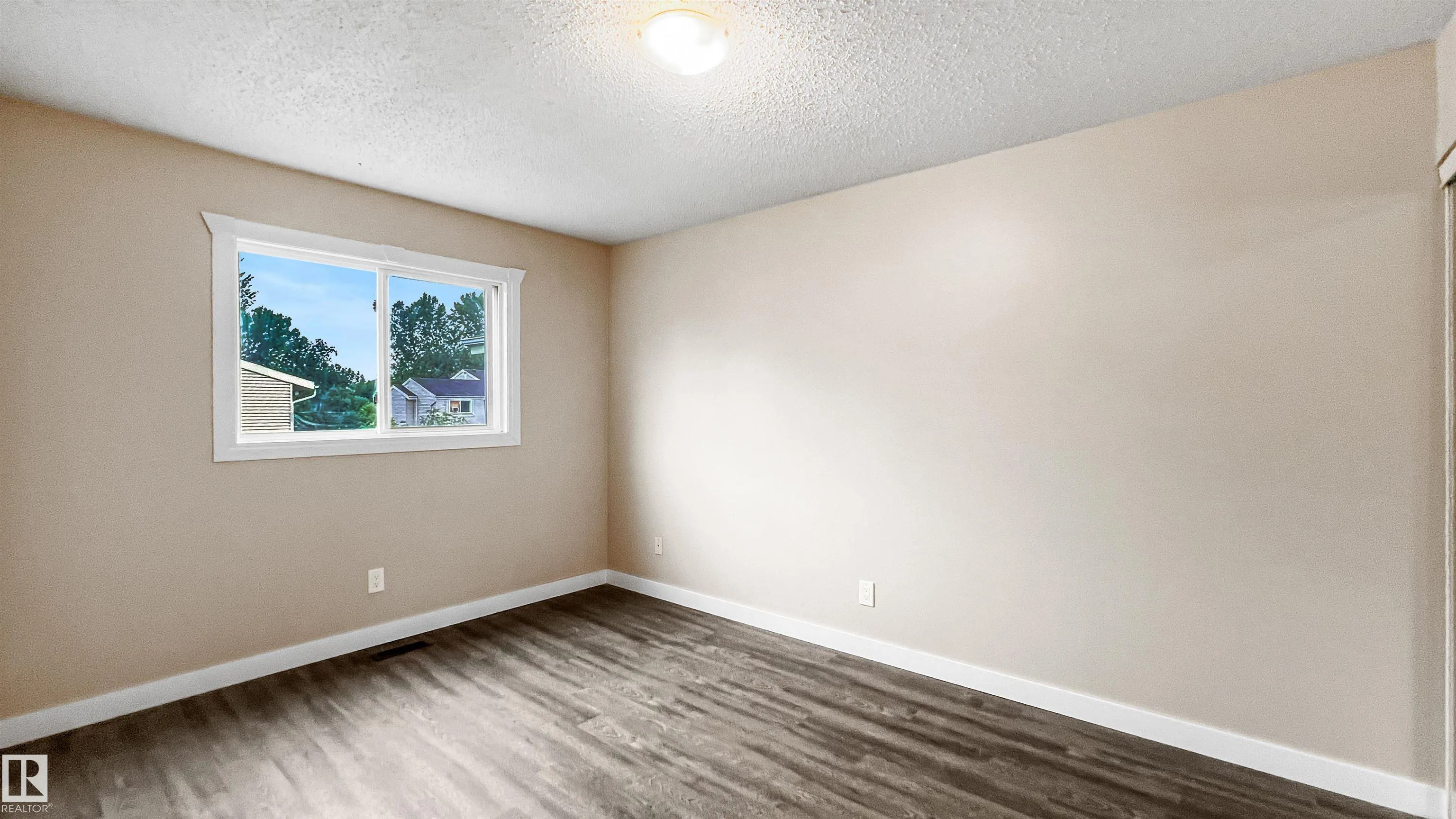 11 ATHABASCA Acres