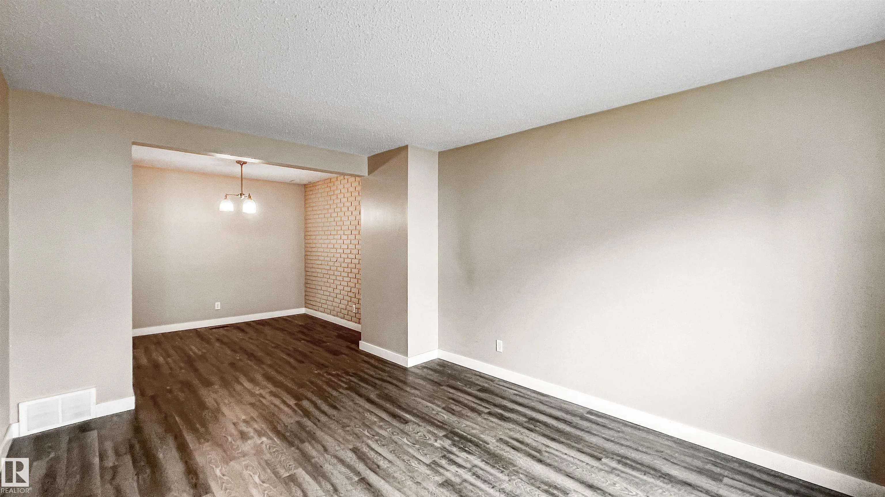 11 ATHABASCA Acres