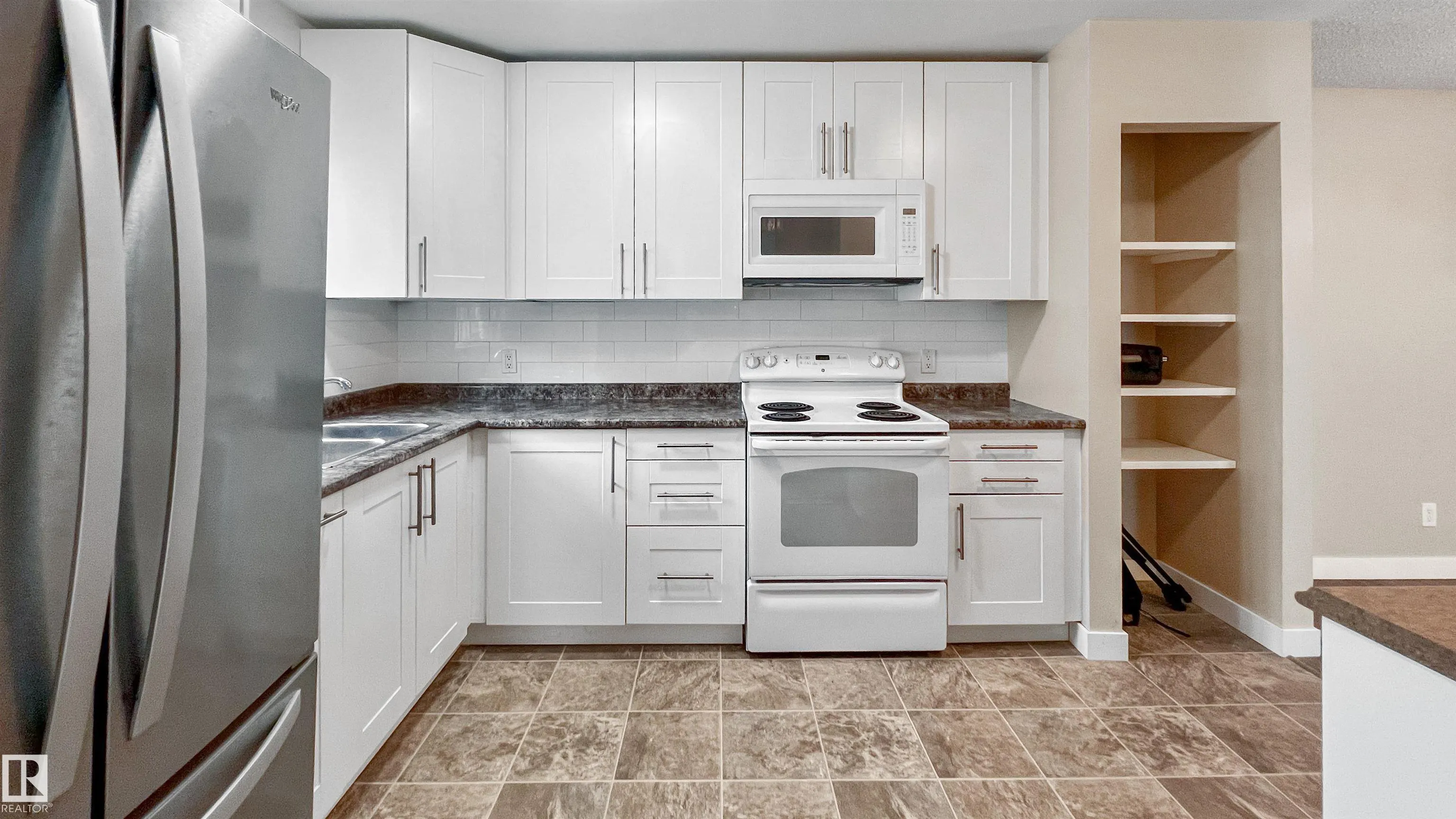 11 ATHABASCA Acres