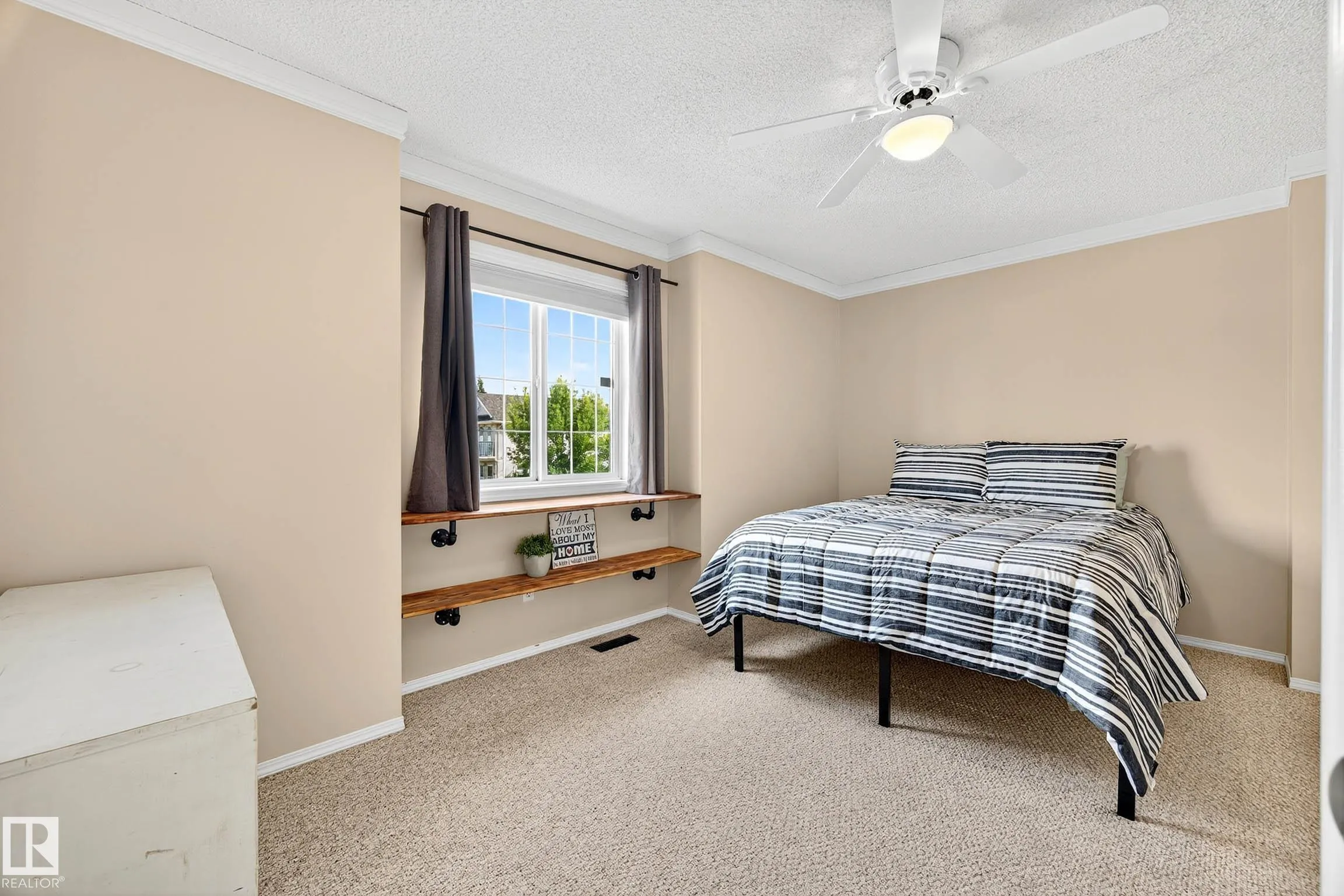 40 BRIGHTON Bay