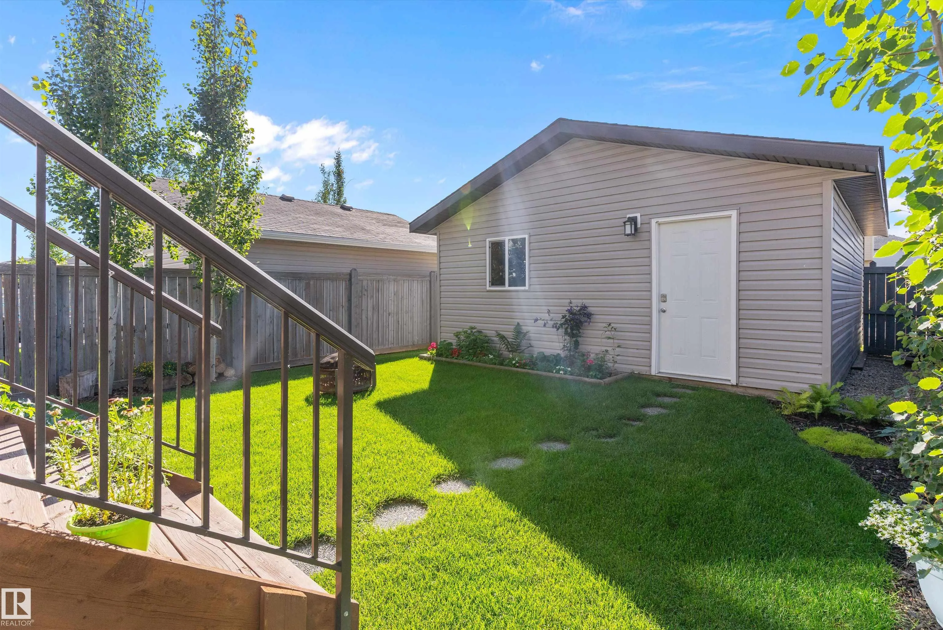 107 KIRPATRICK Bend