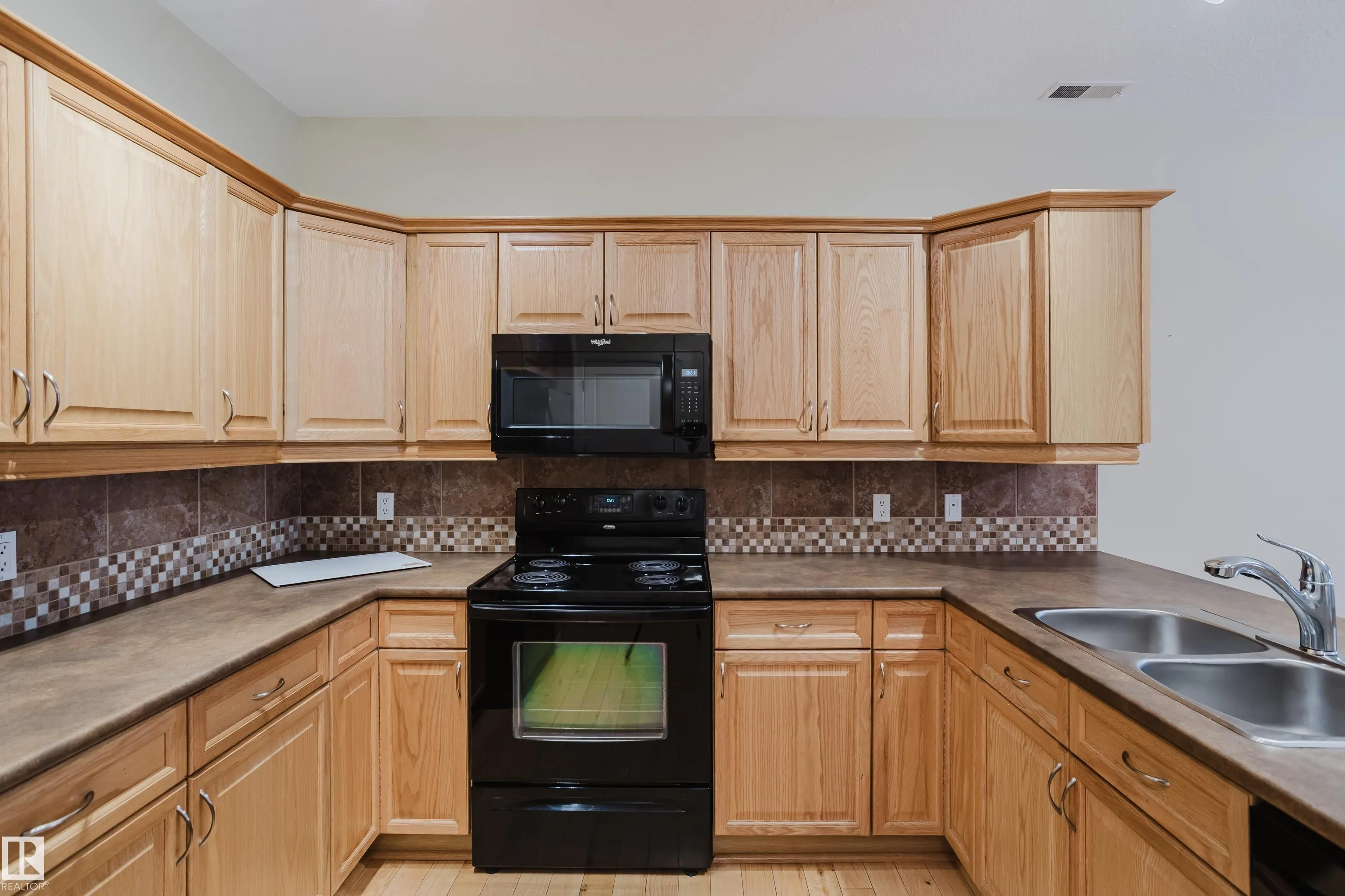 160 MAGRATH Road