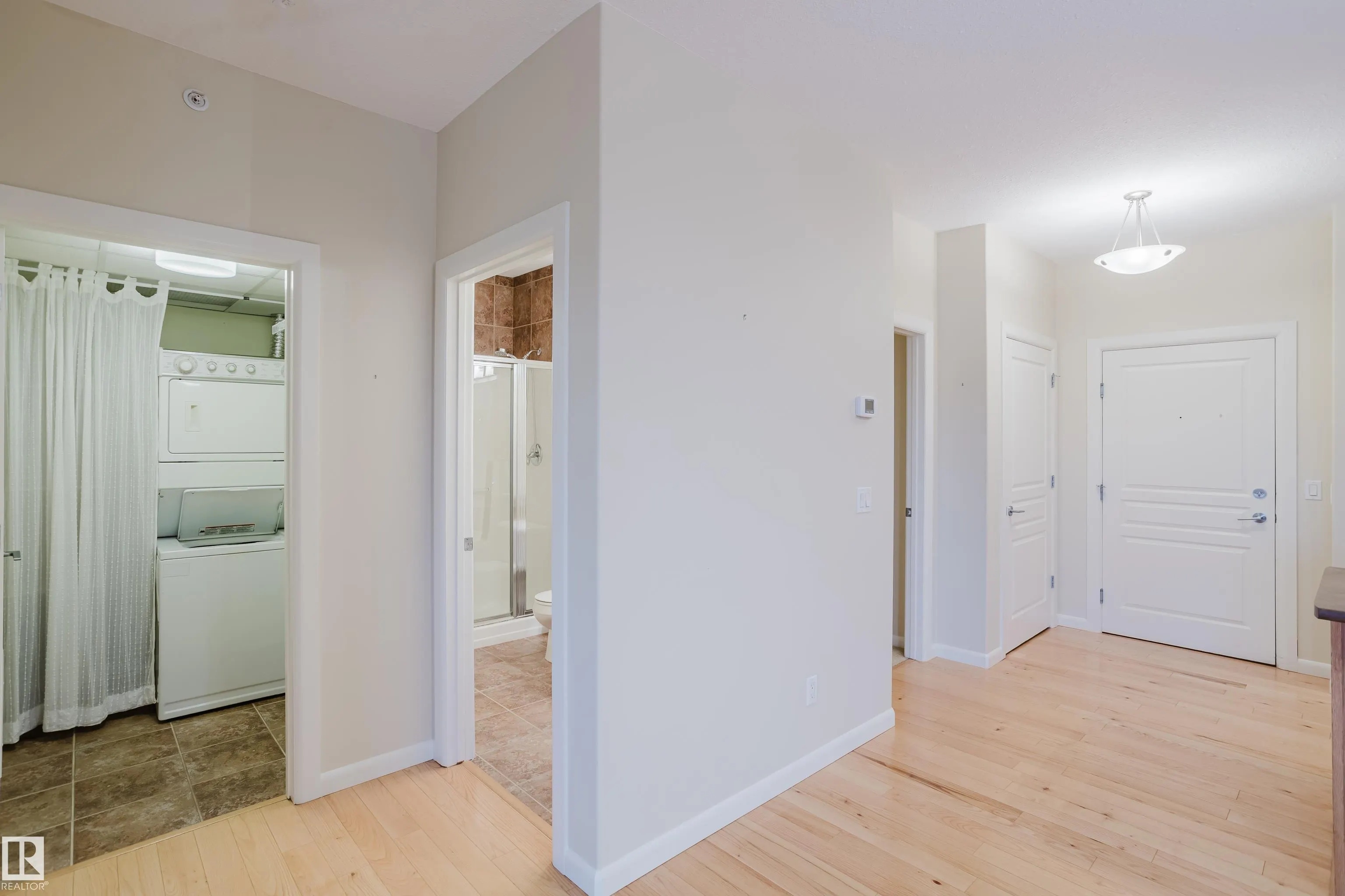 160 MAGRATH Road
