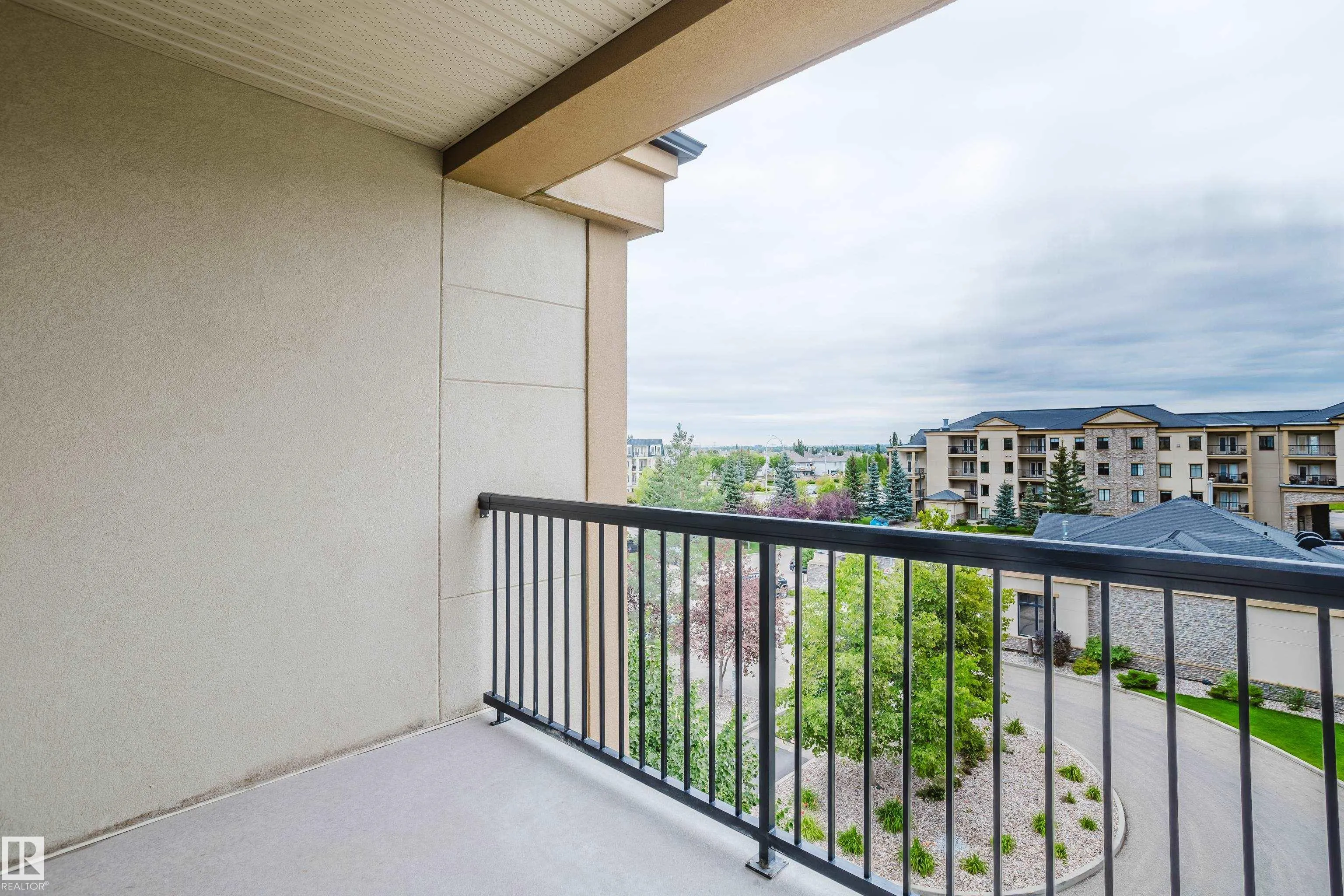 160 MAGRATH Road