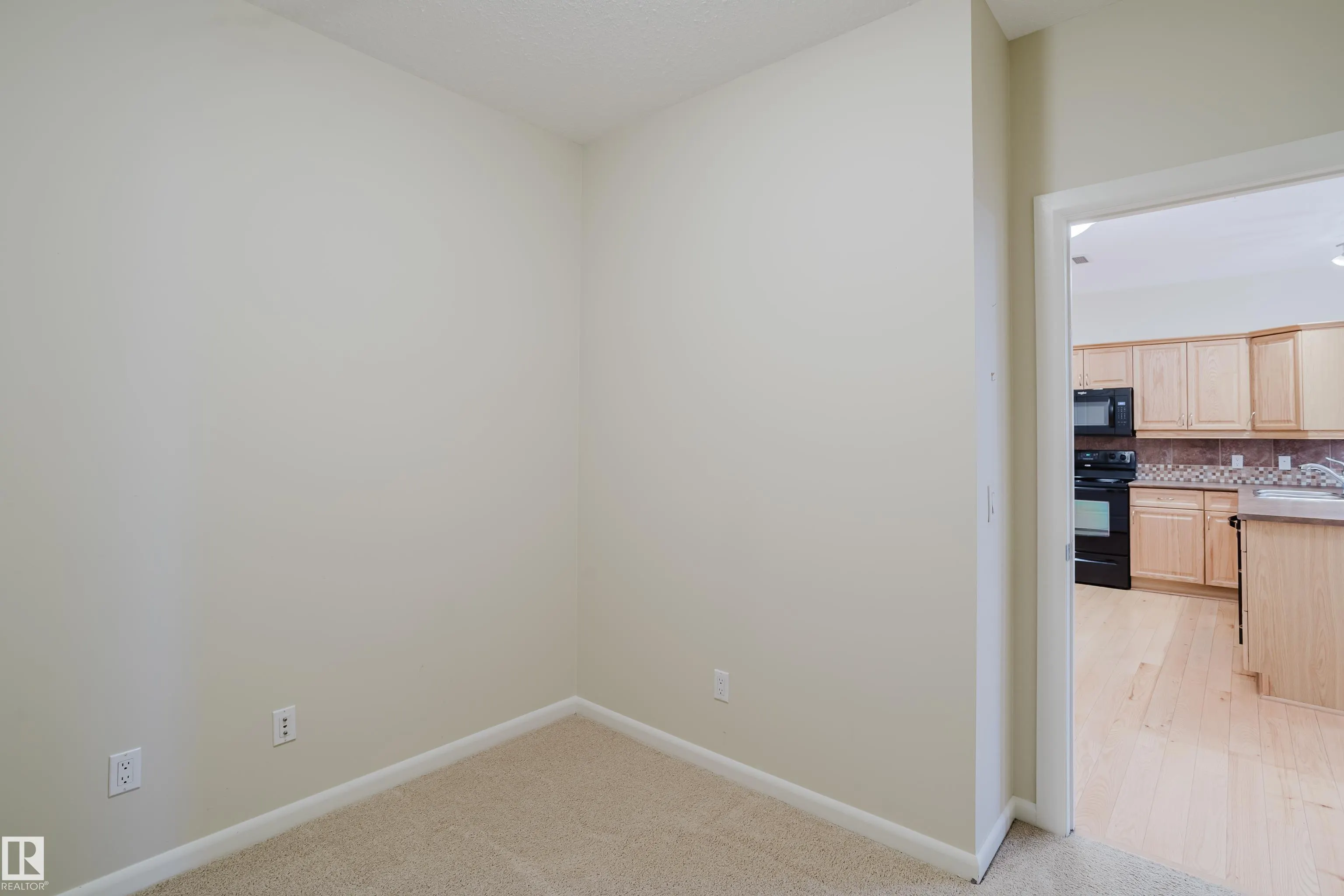 160 MAGRATH Road