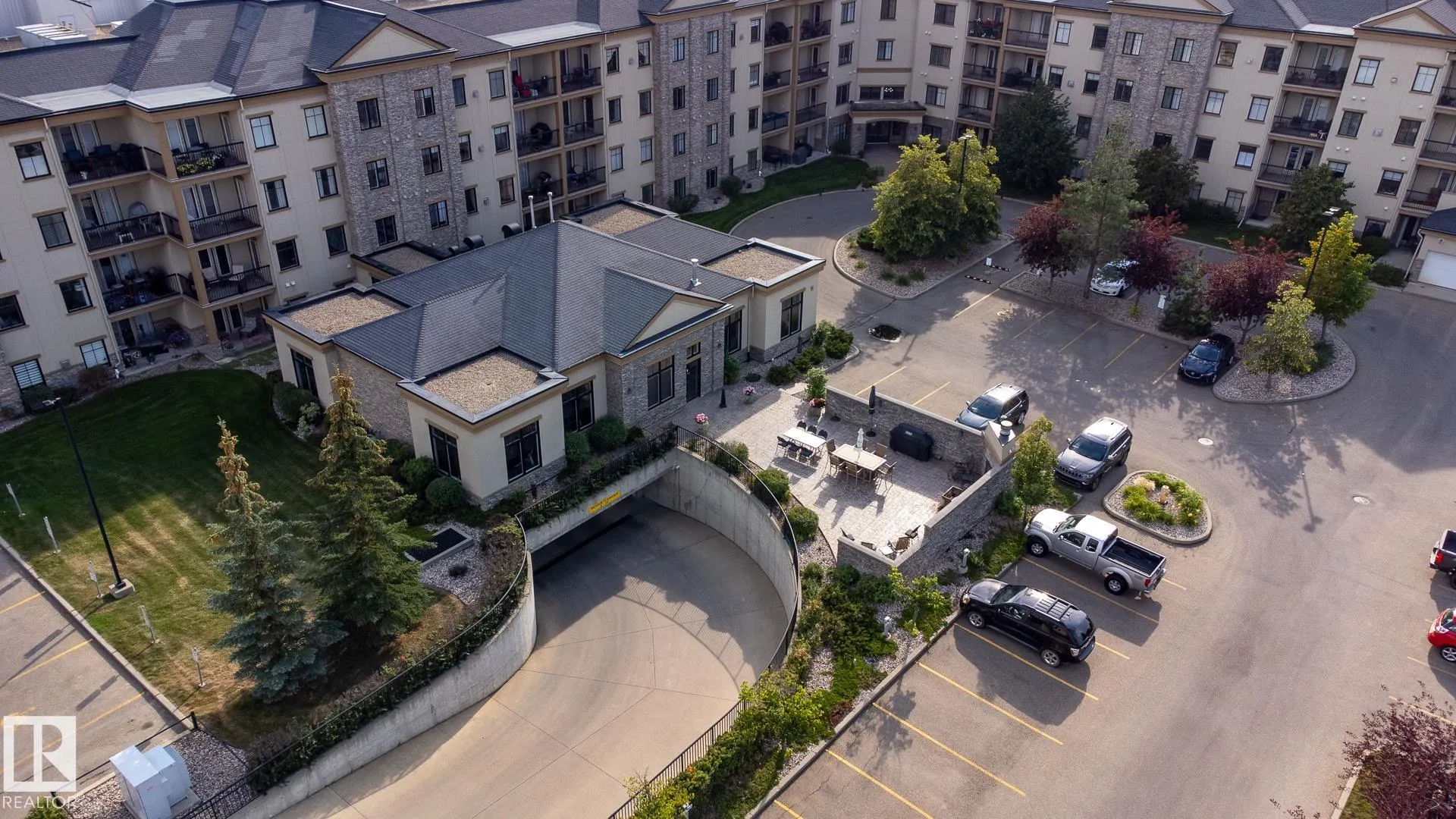 160 MAGRATH Road
