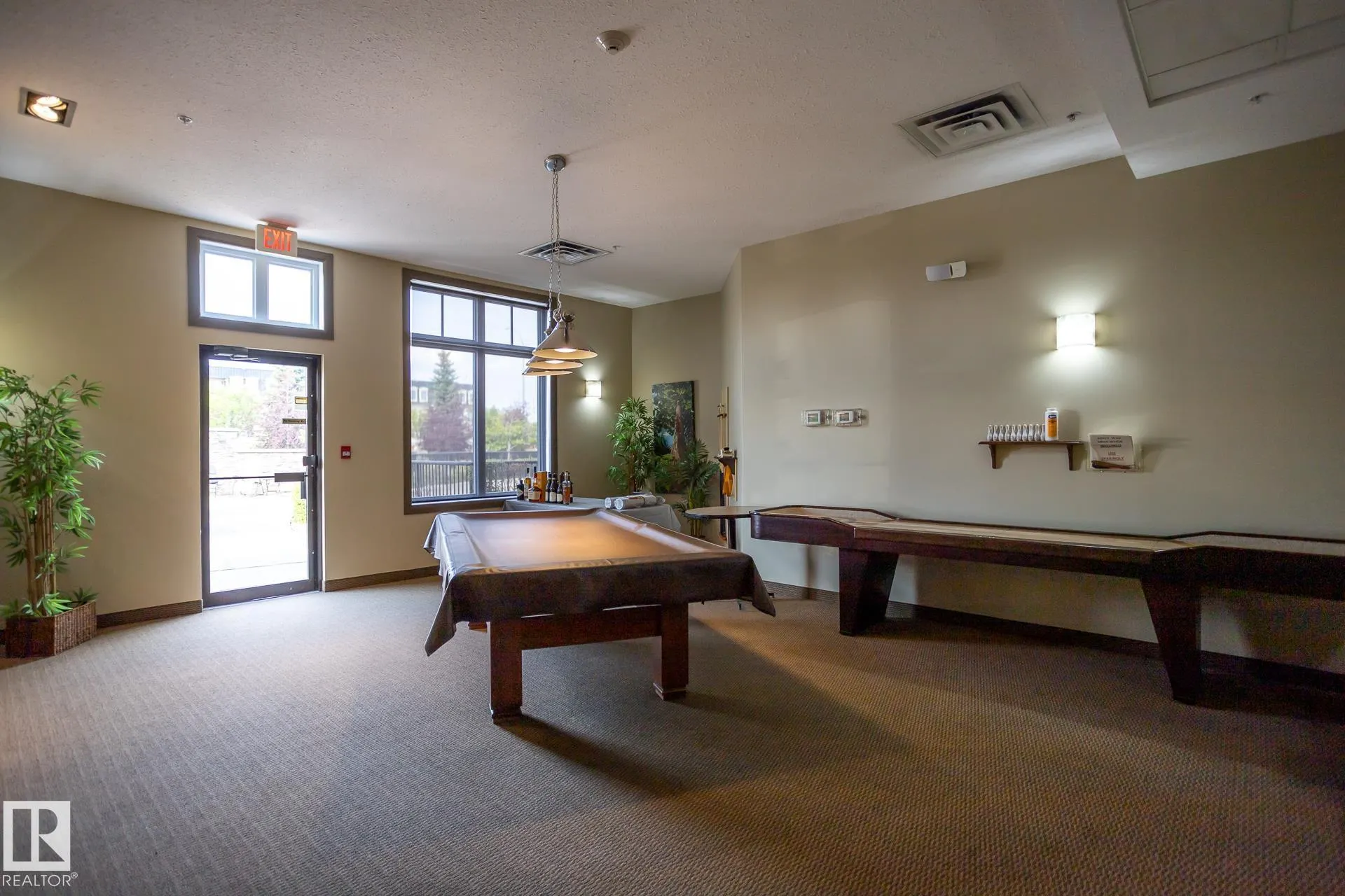 160 MAGRATH Road
