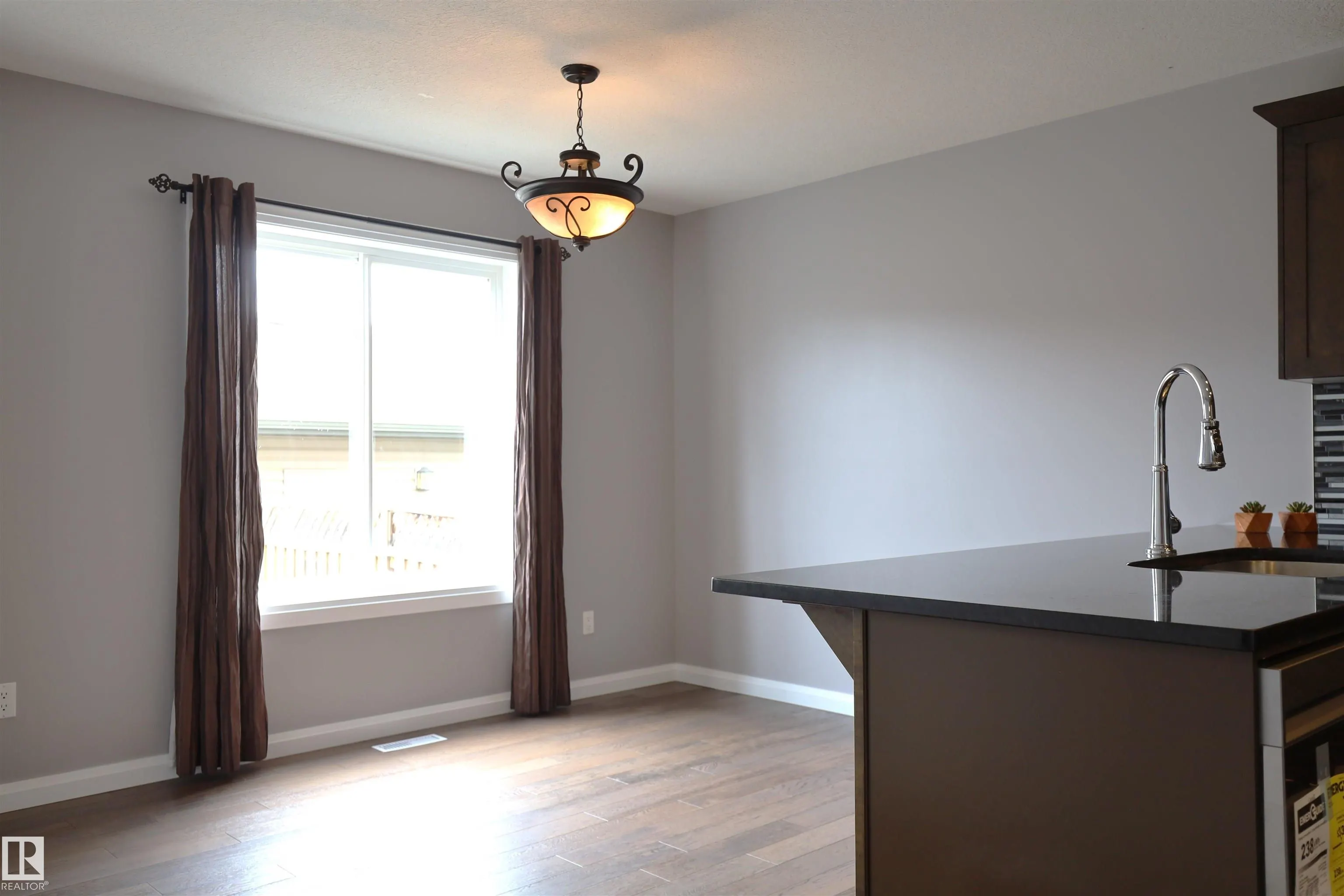 37 RADCLIFFE Wynd