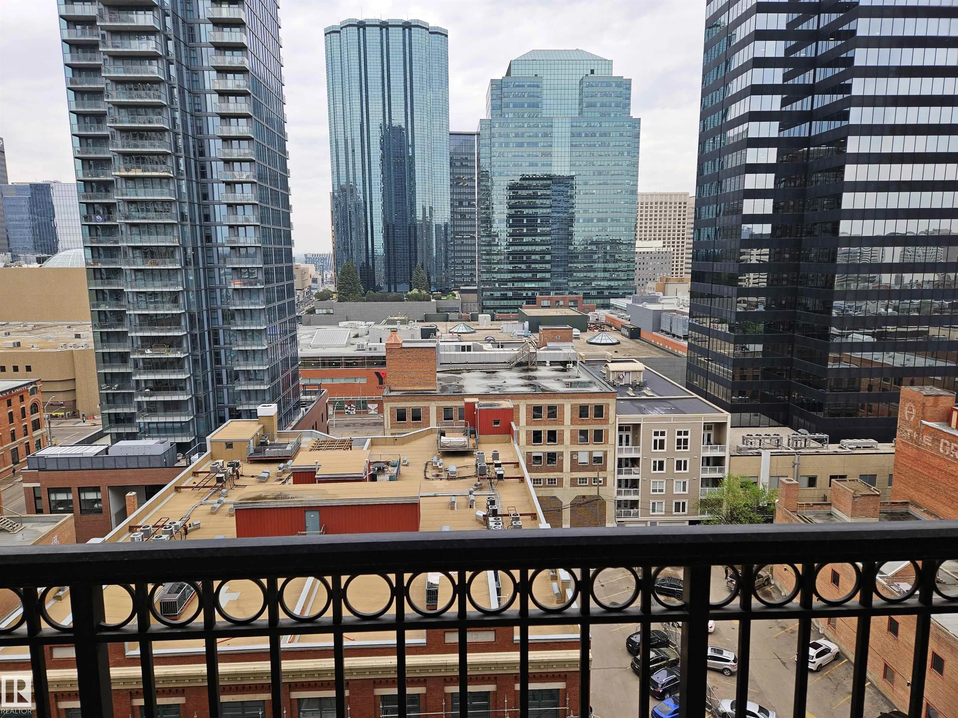 10180 104 Street