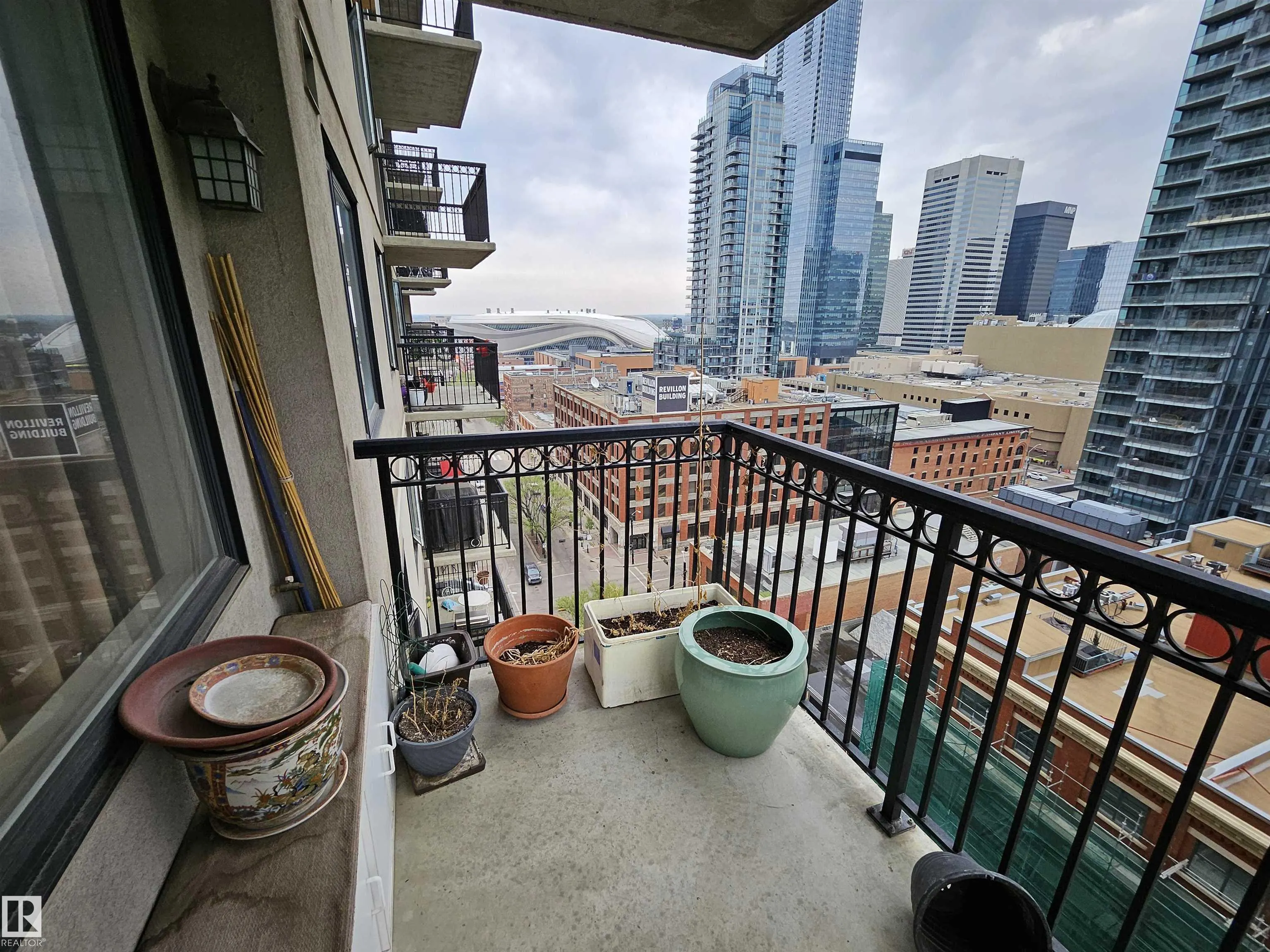 10180 104 Street