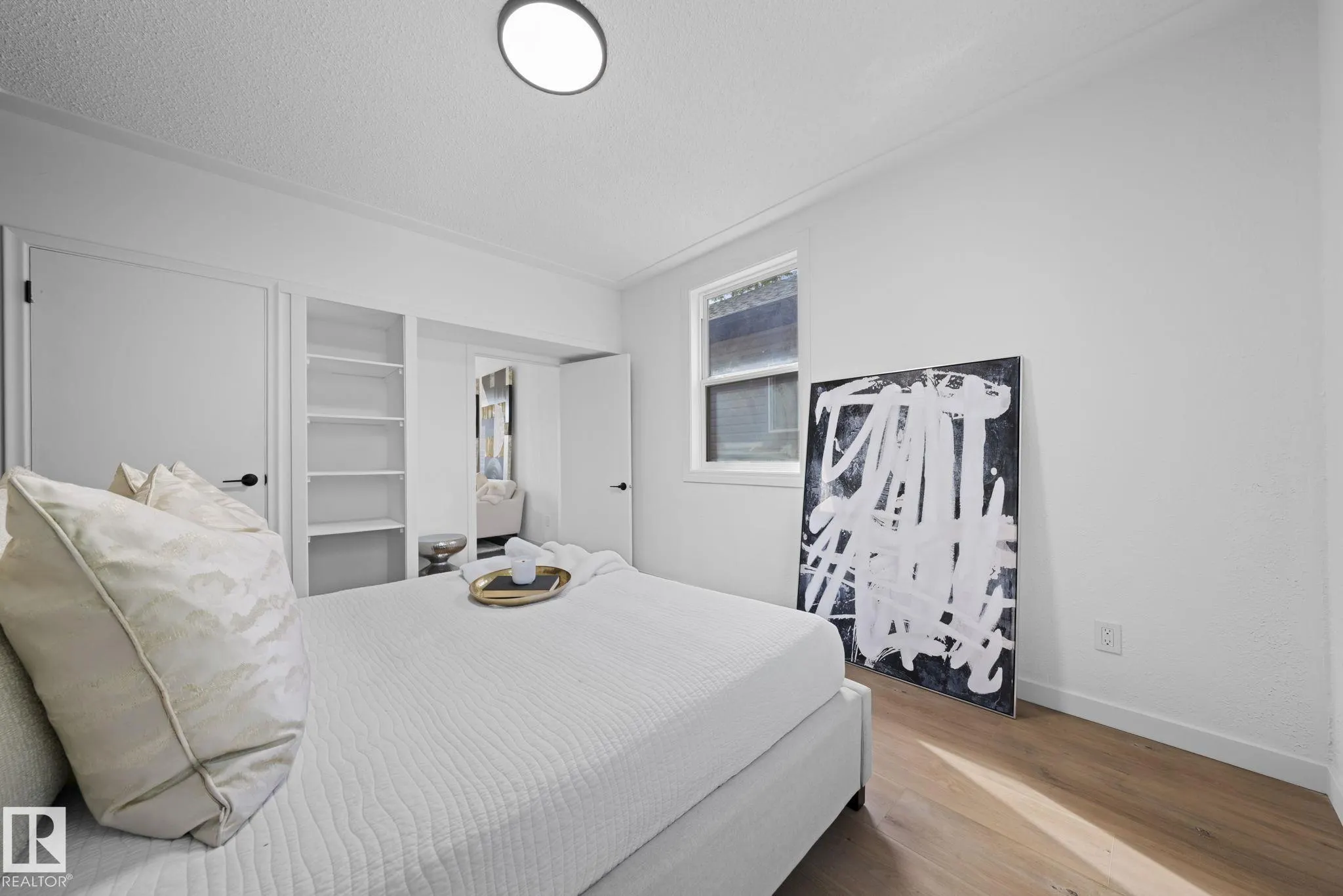 12822 70 Street