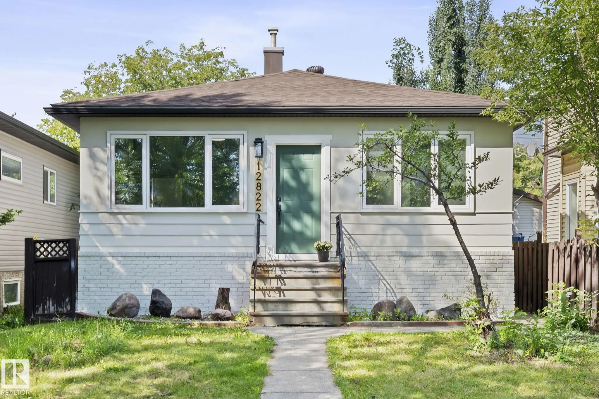 12822 70 Street