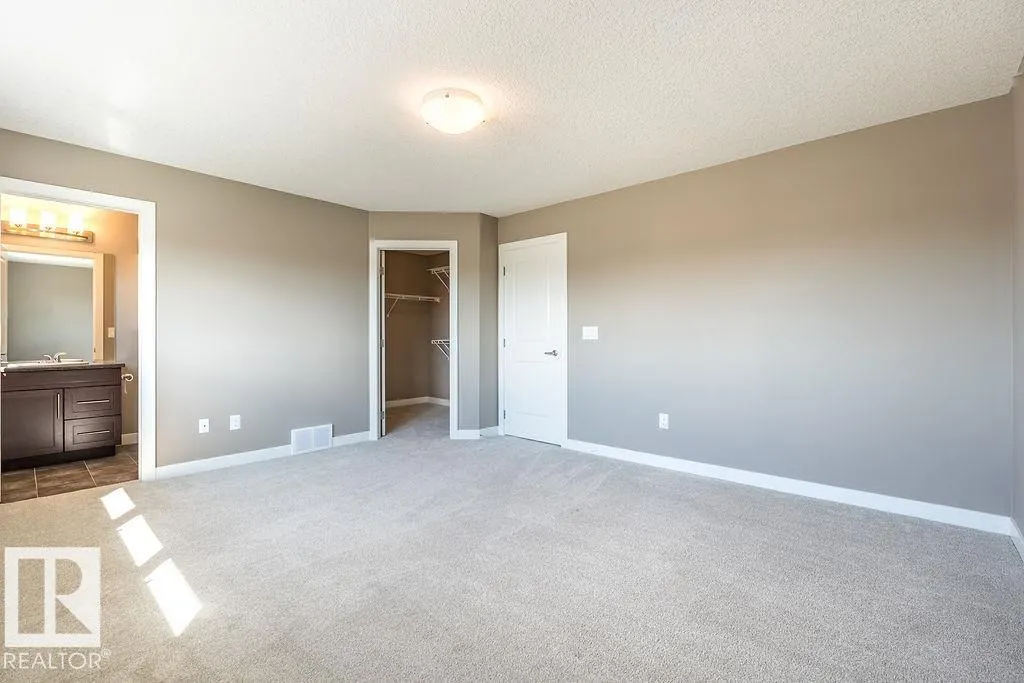 1080 WATT PROMENADE Promenade