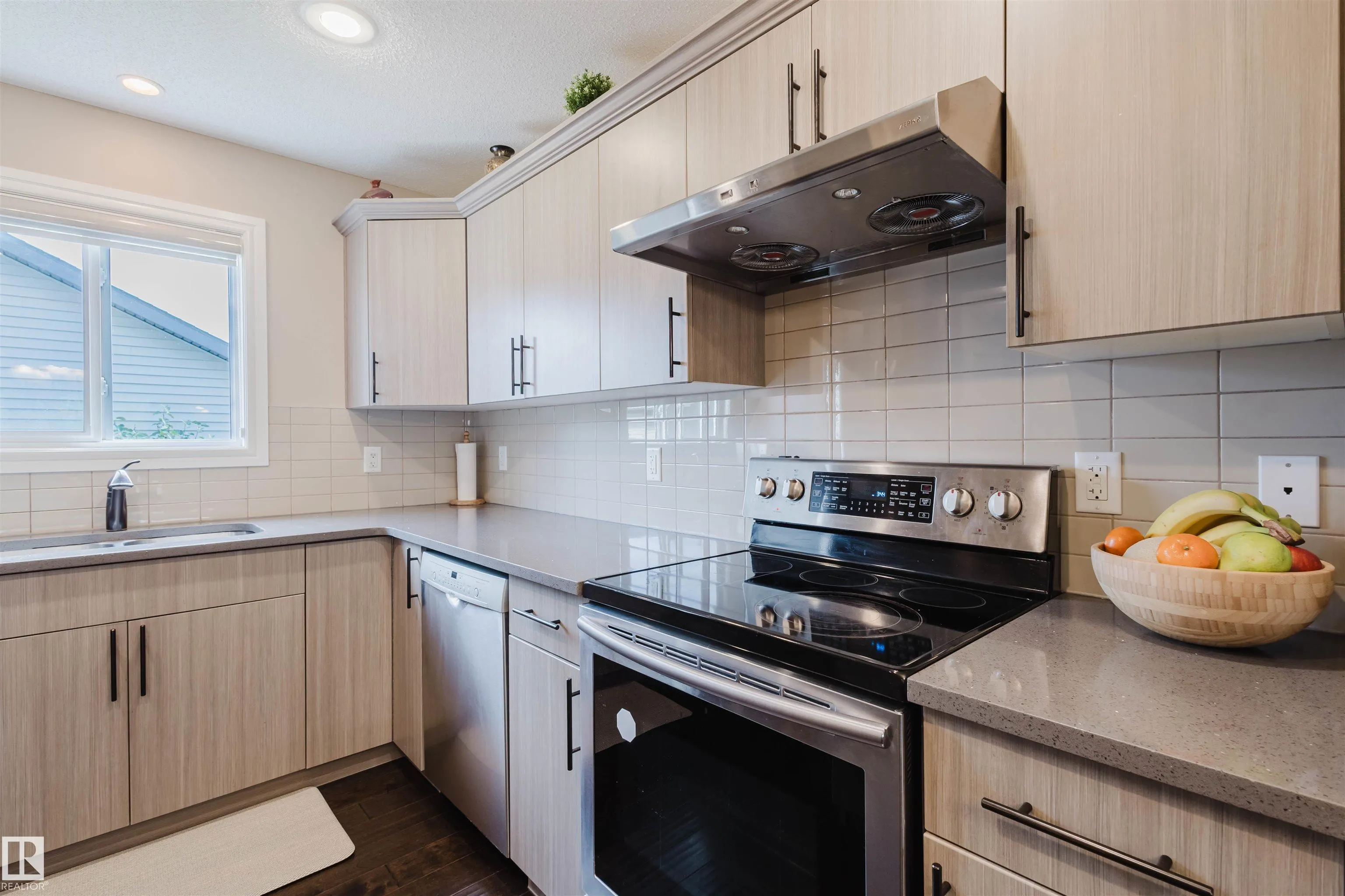 2261 Casey Crescent