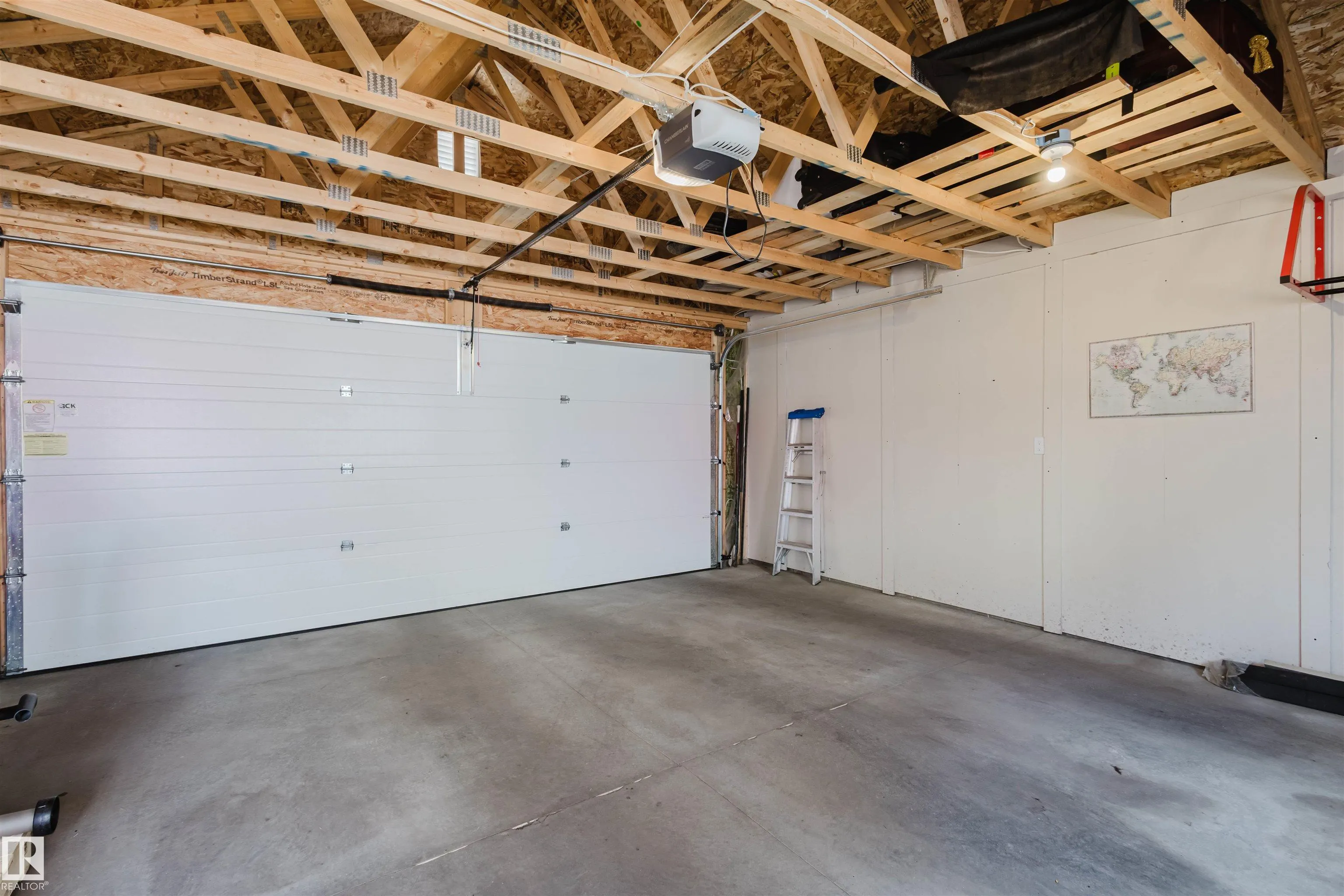 2261 Casey Crescent