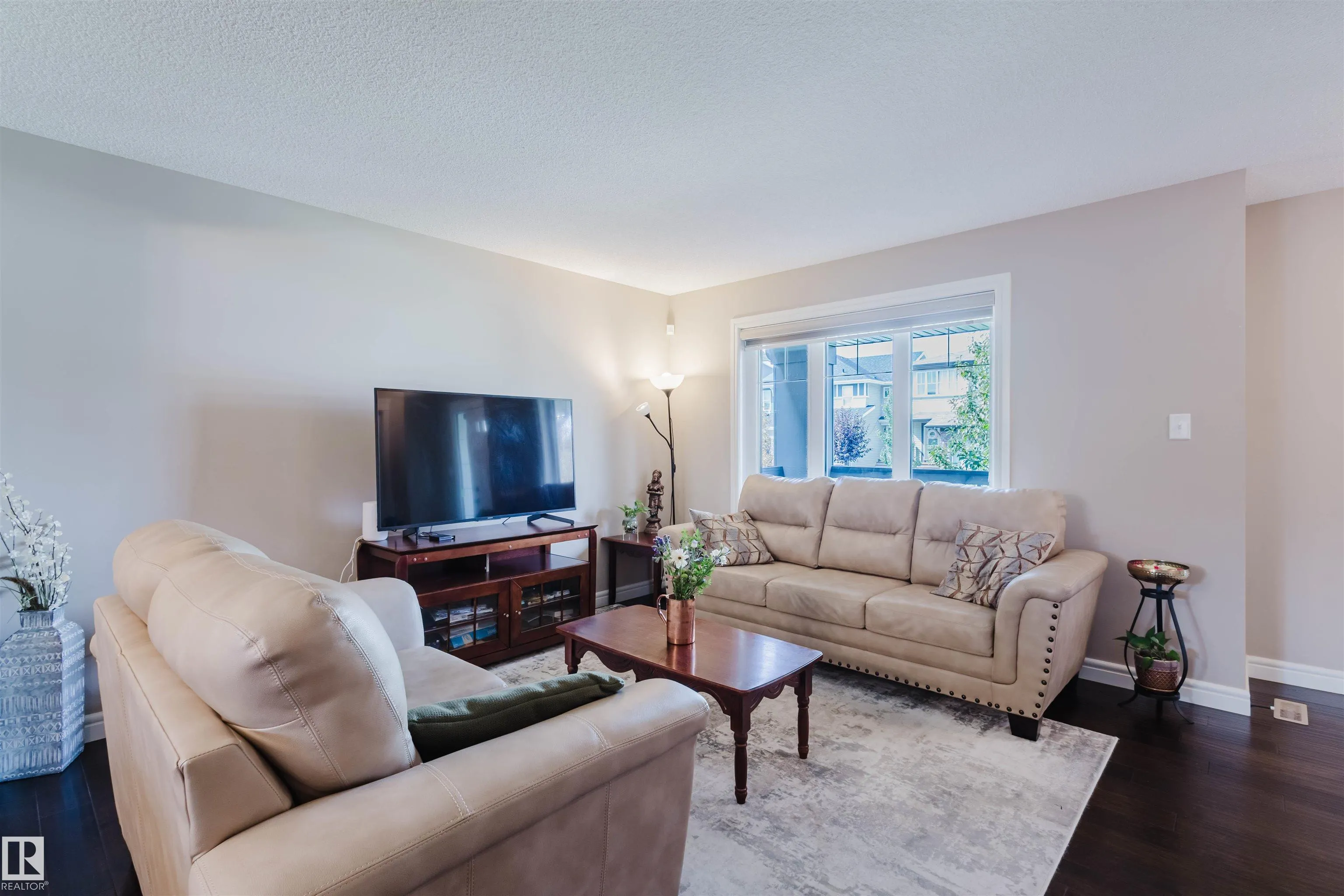 2261 Casey Crescent