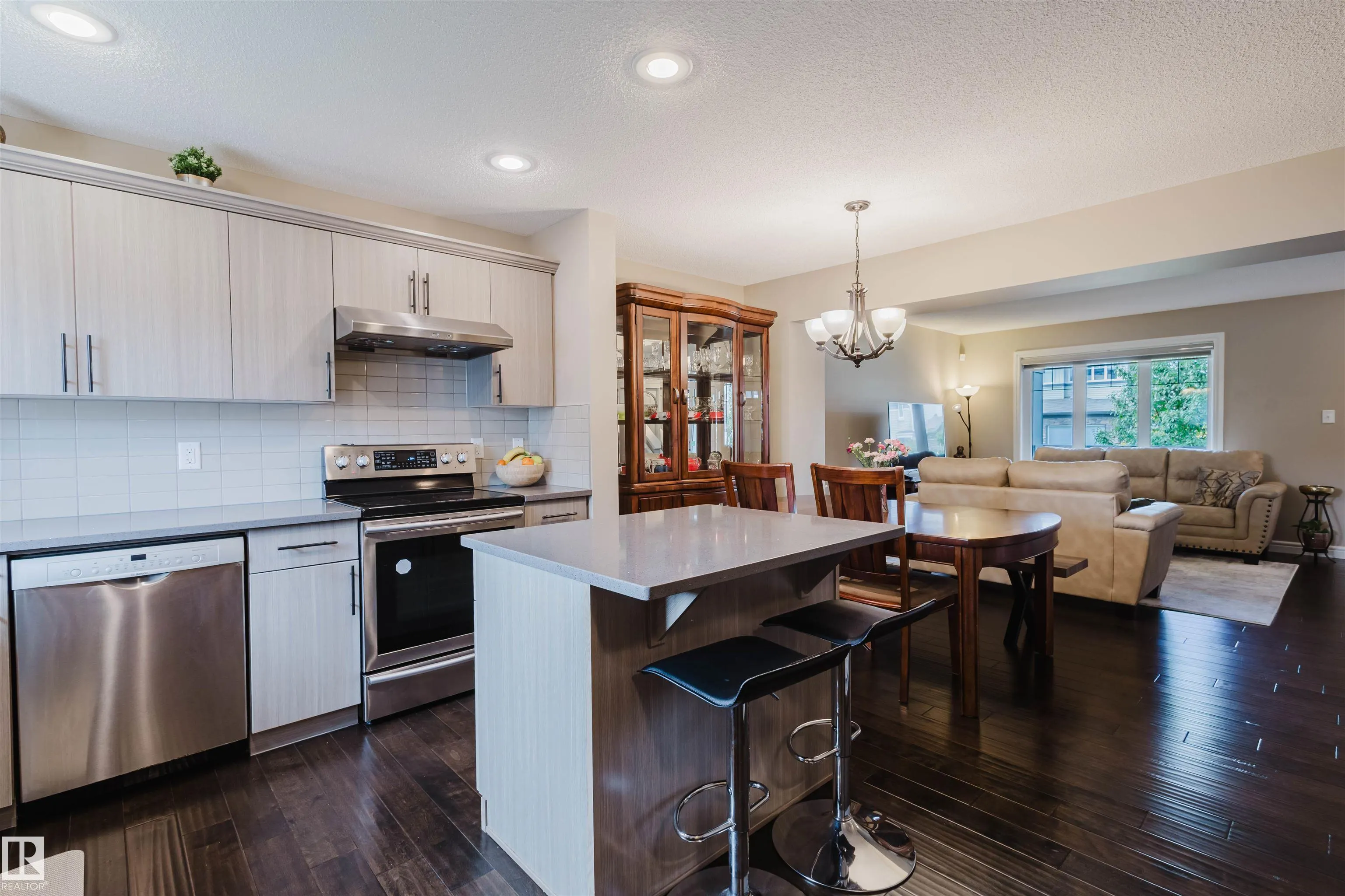 2261 Casey Crescent