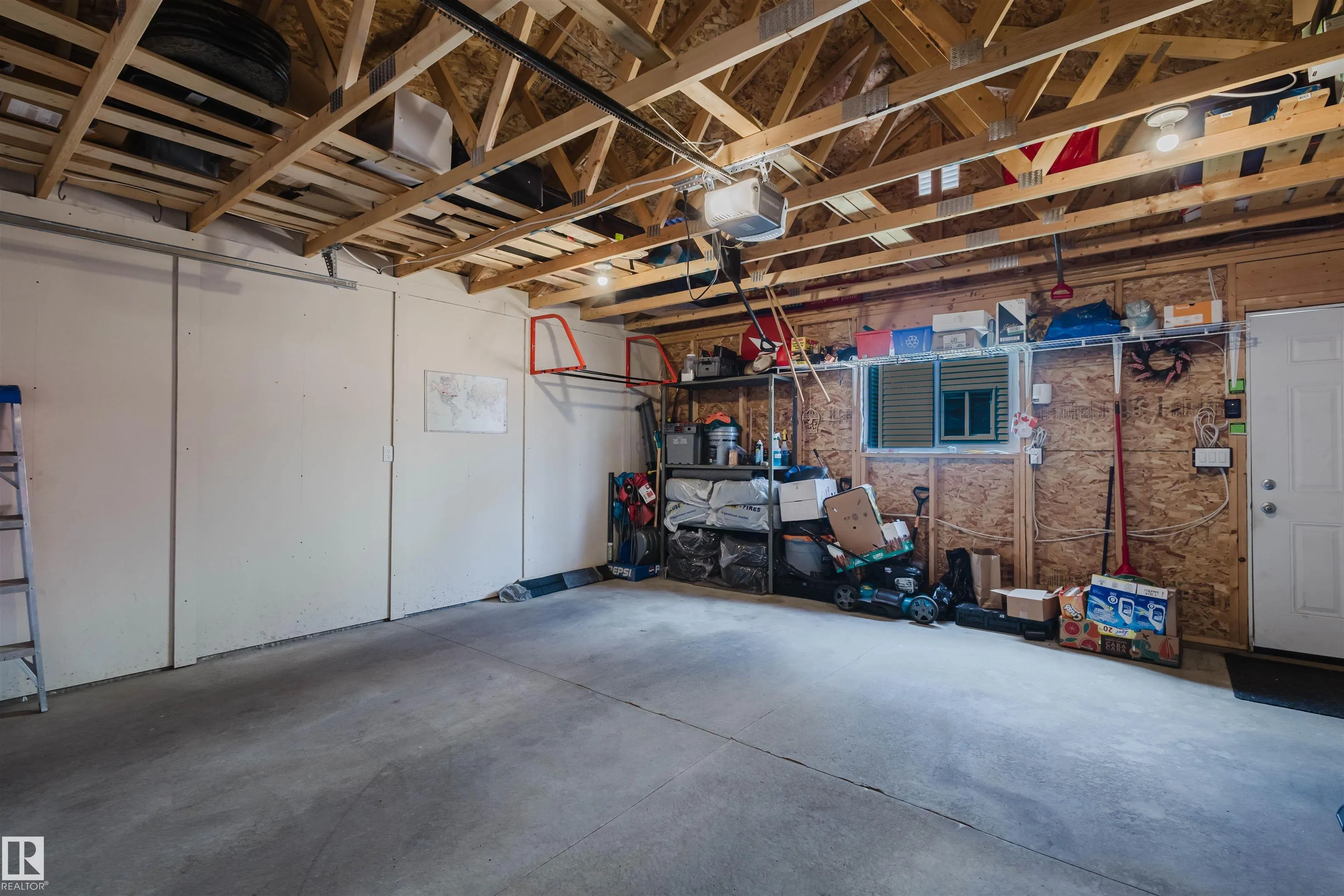 2261 Casey Crescent