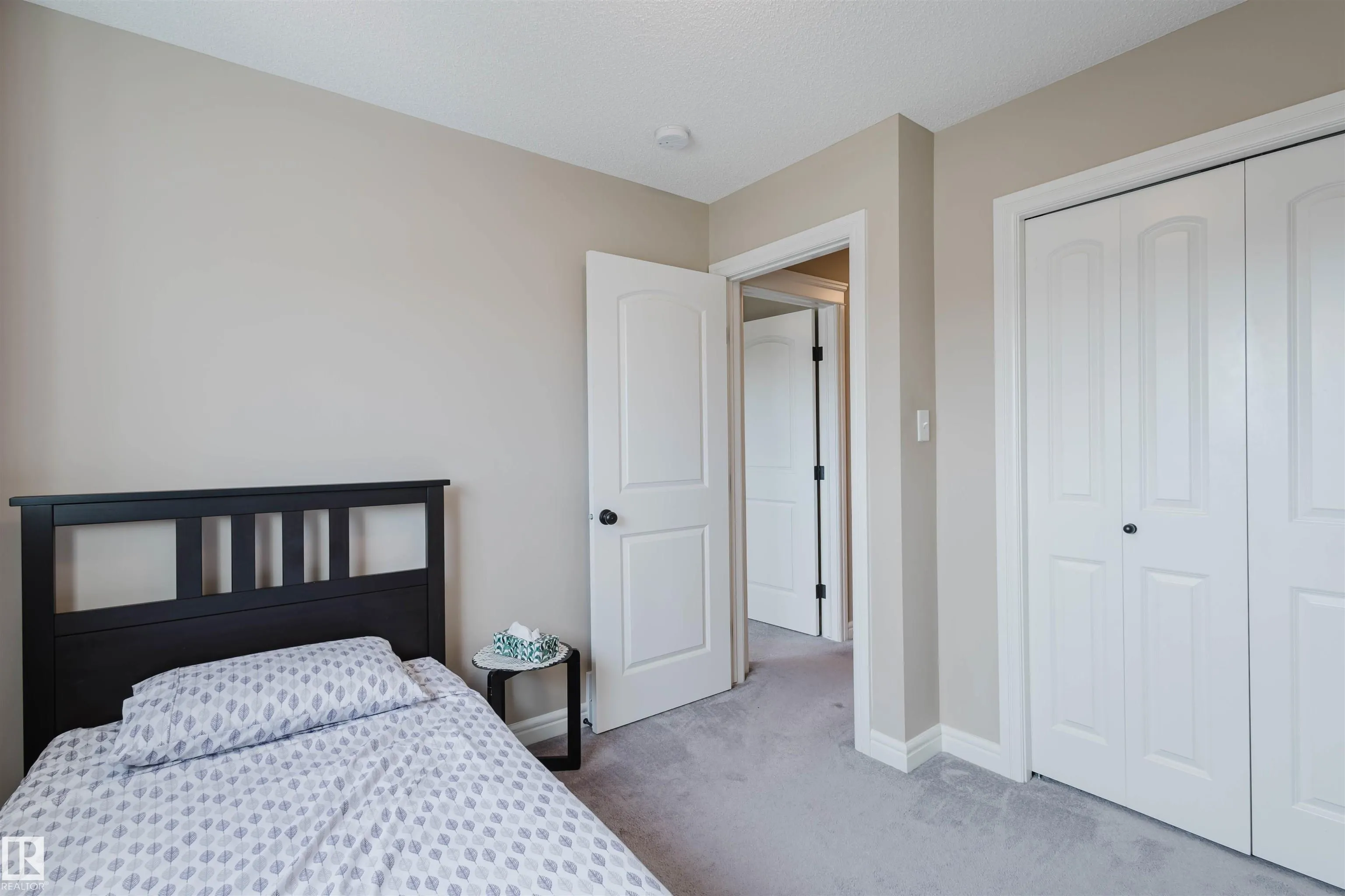 2261 Casey Crescent