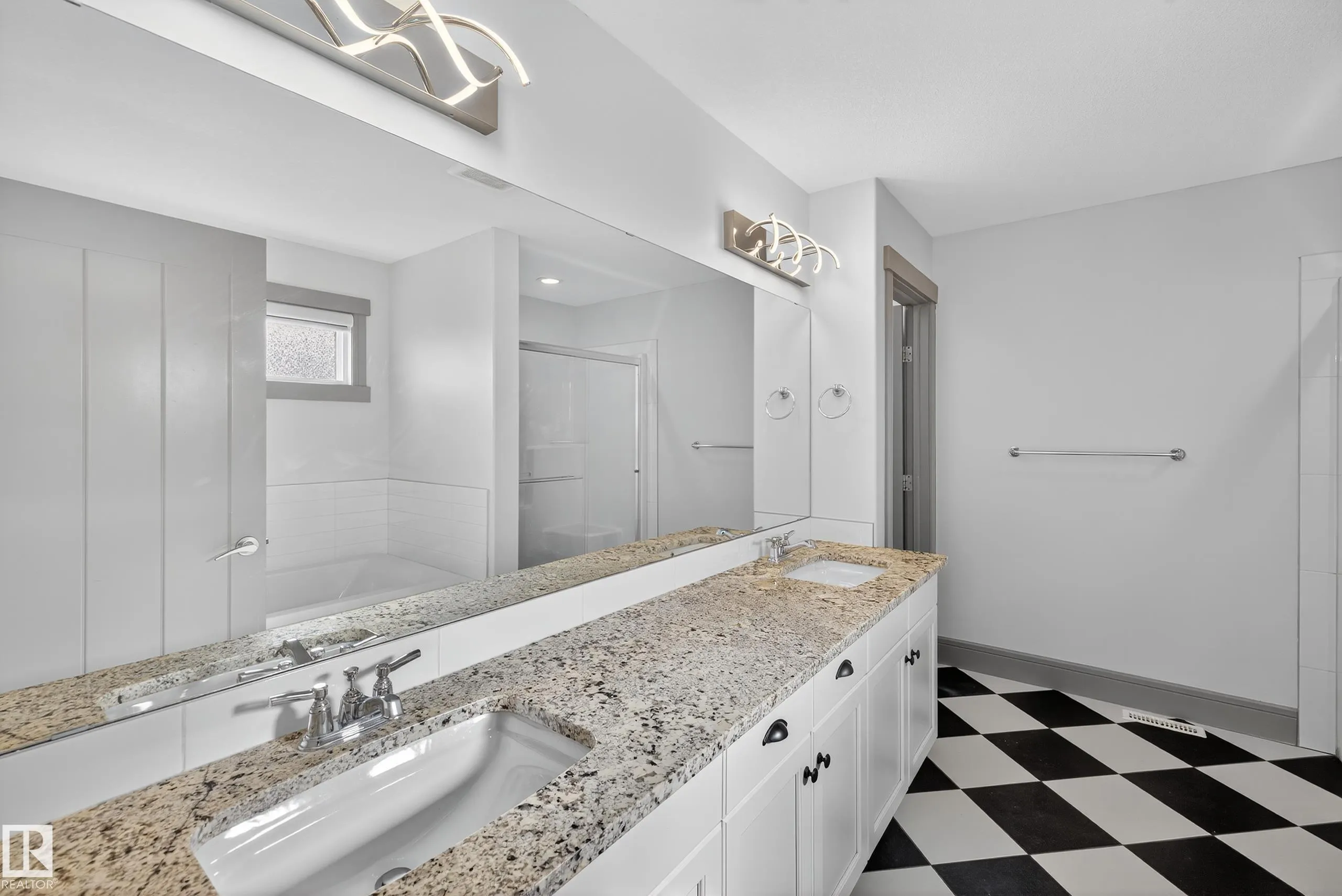 3608 PARKER Close
