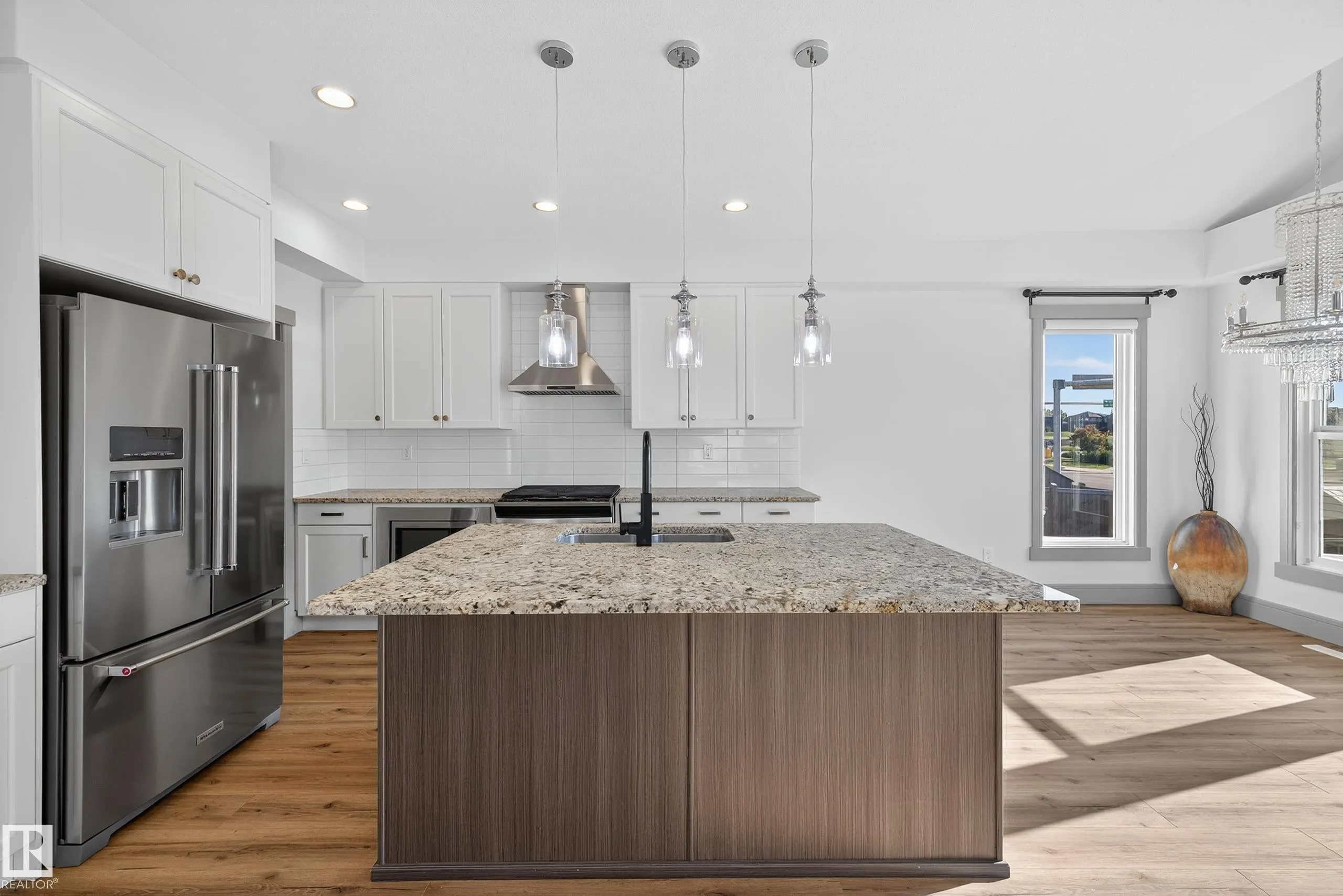 3608 PARKER Close