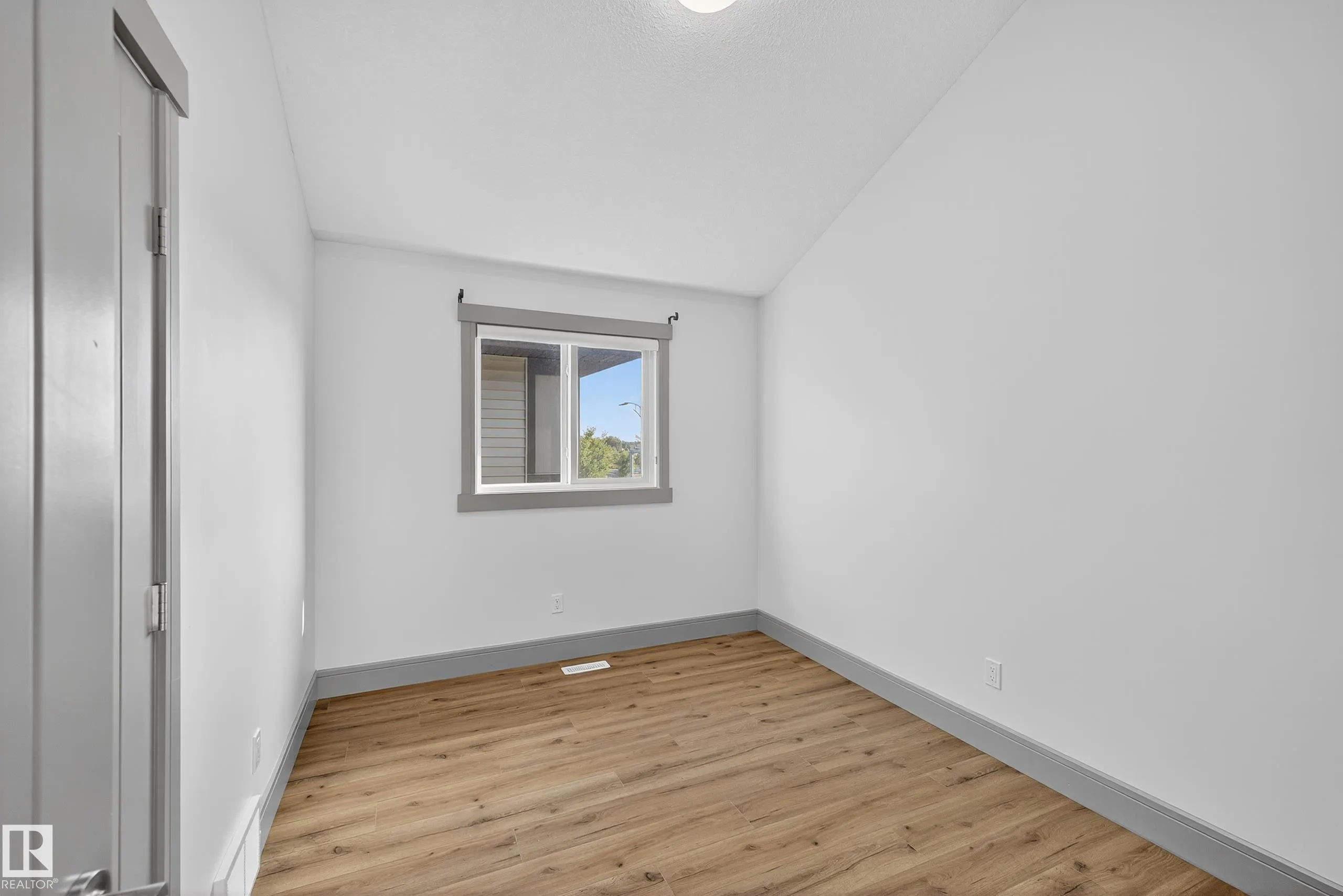 3608 PARKER Close