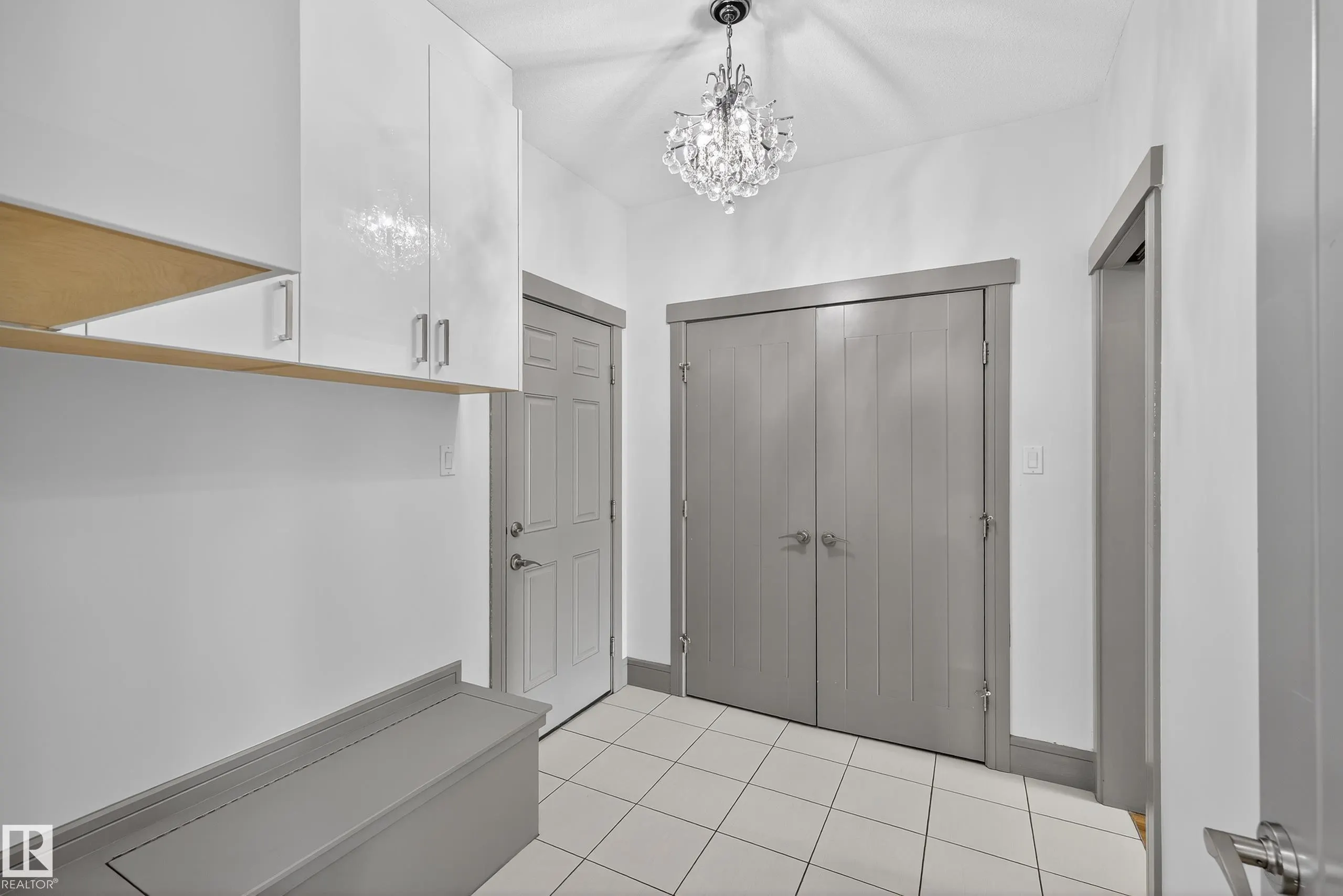 3608 PARKER Close