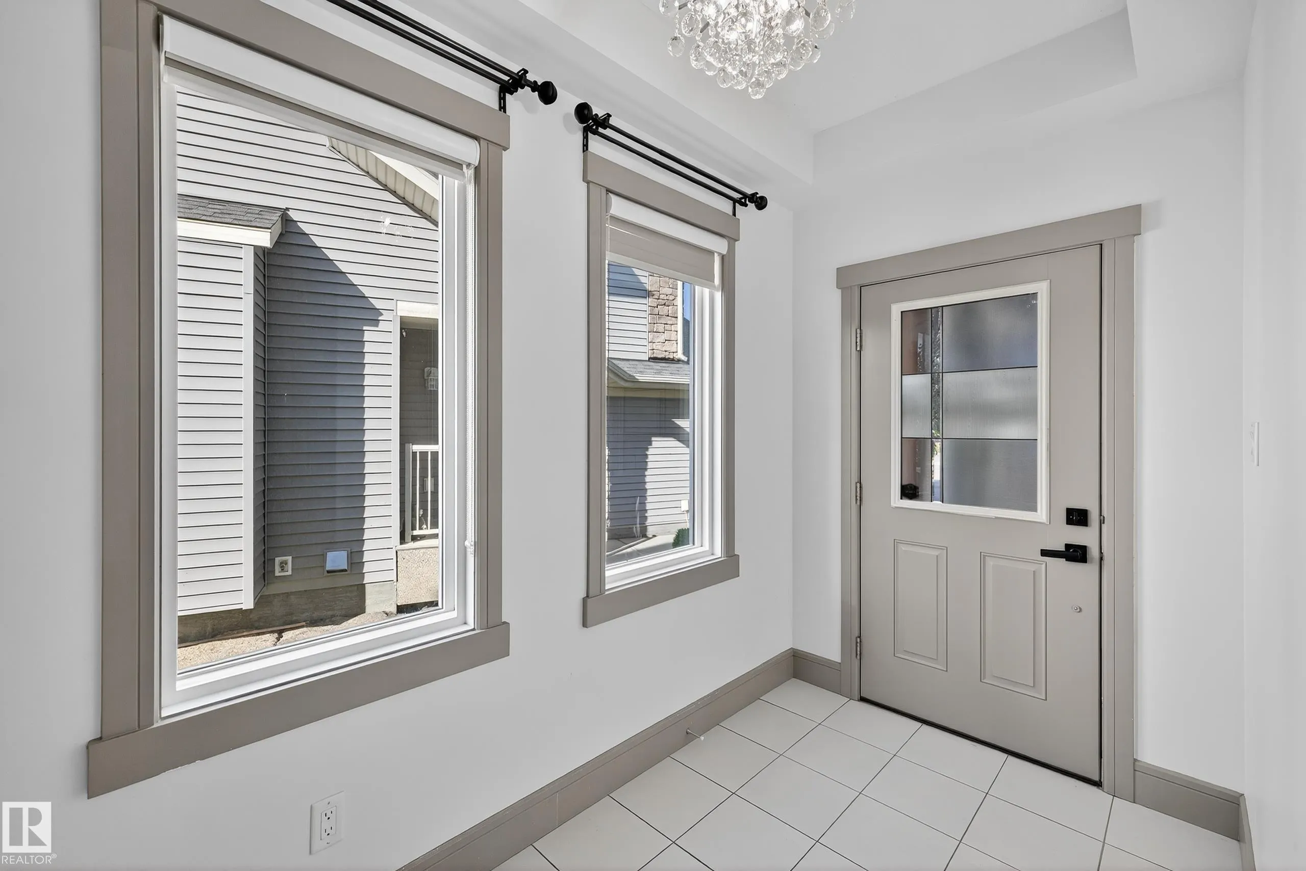 3608 PARKER Close