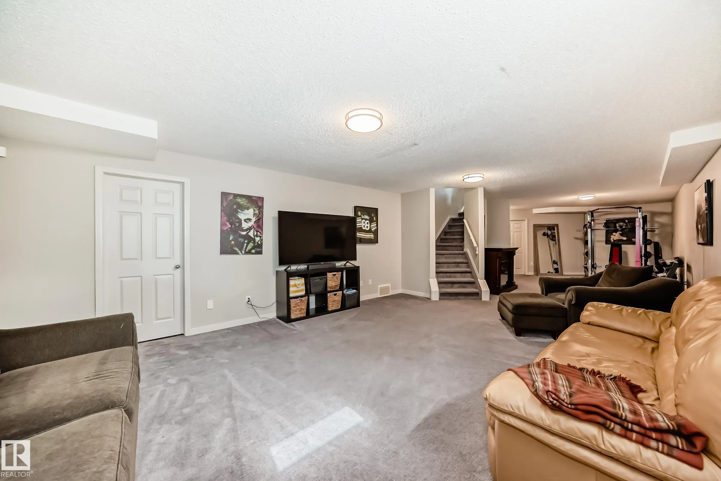 4931 152 Ave