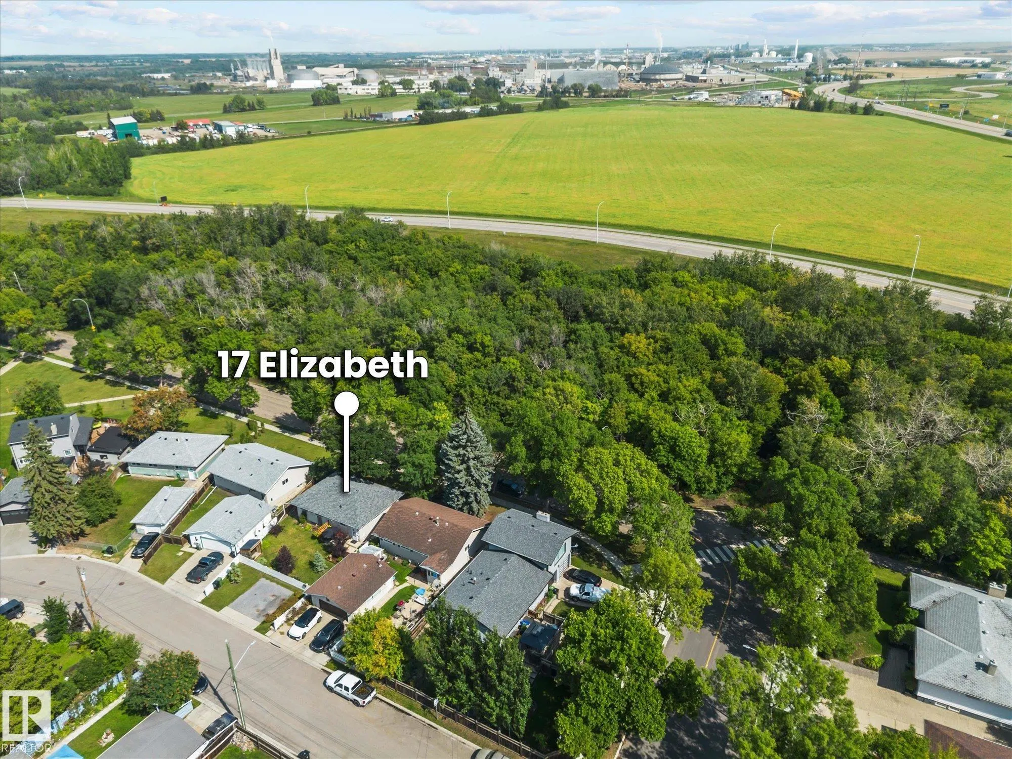 17 ELIZABETH Drive