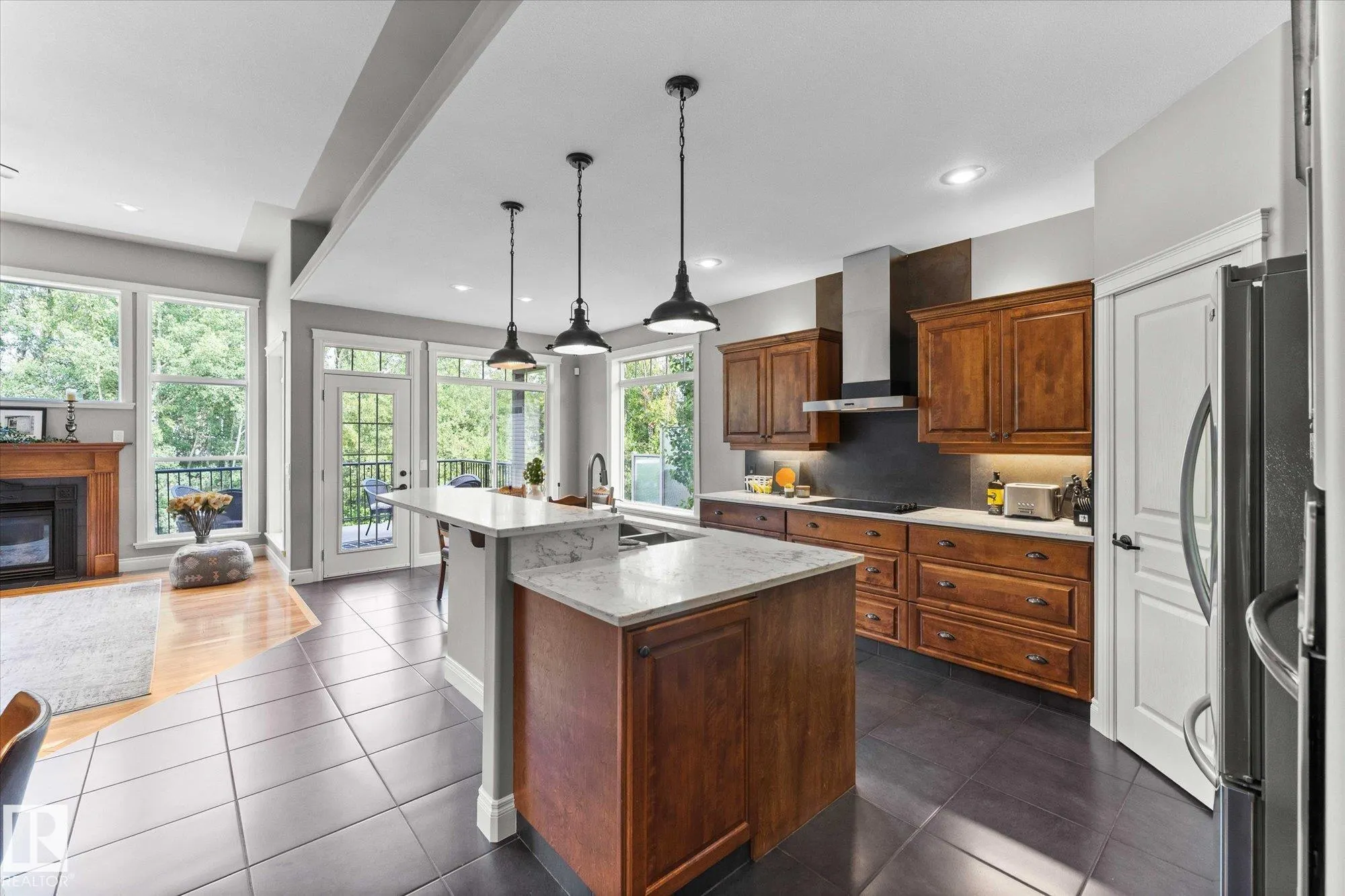 20 HAWKSTONE Landing